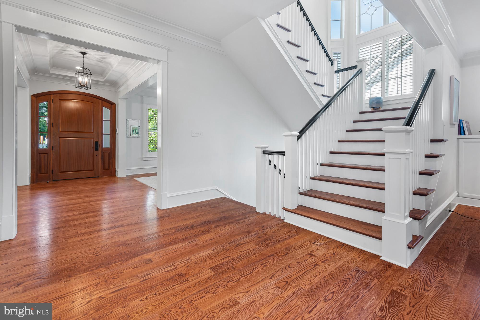 BRADLEY HILLS - Residential