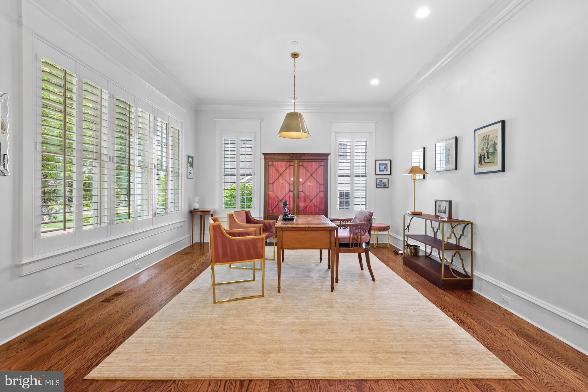 BRADLEY HILLS - Residential