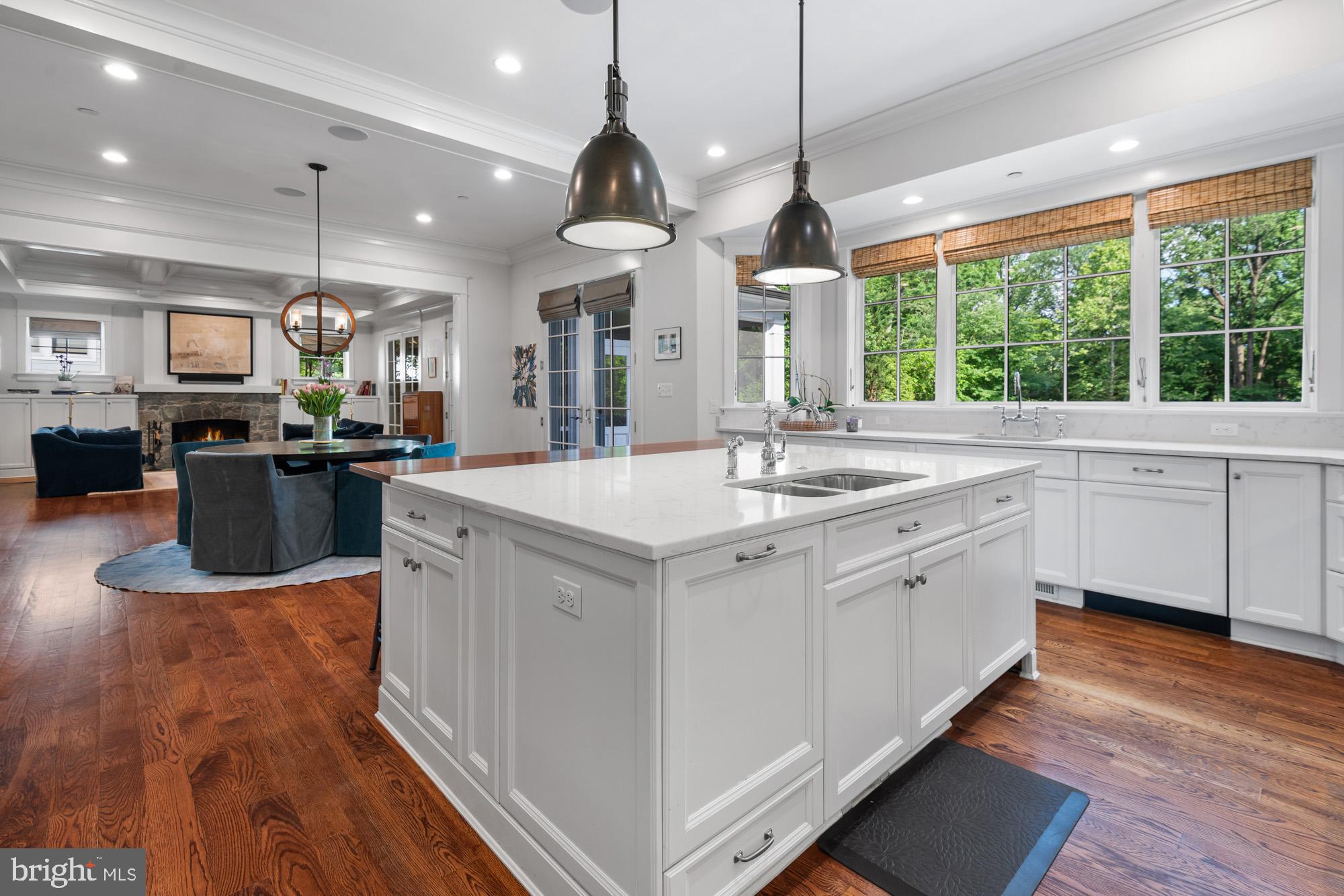 BRADLEY HILLS - Residential