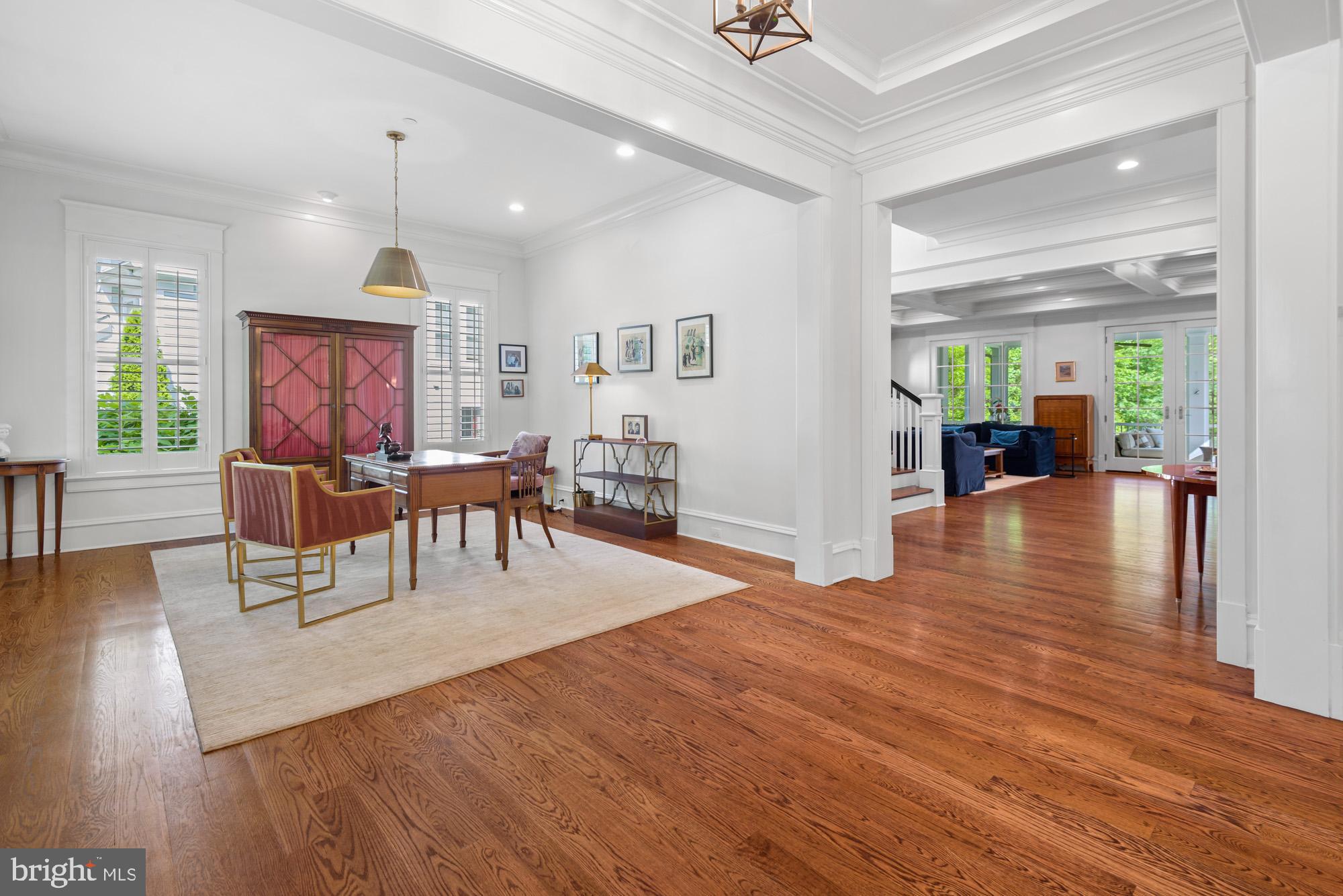 BRADLEY HILLS - Residential