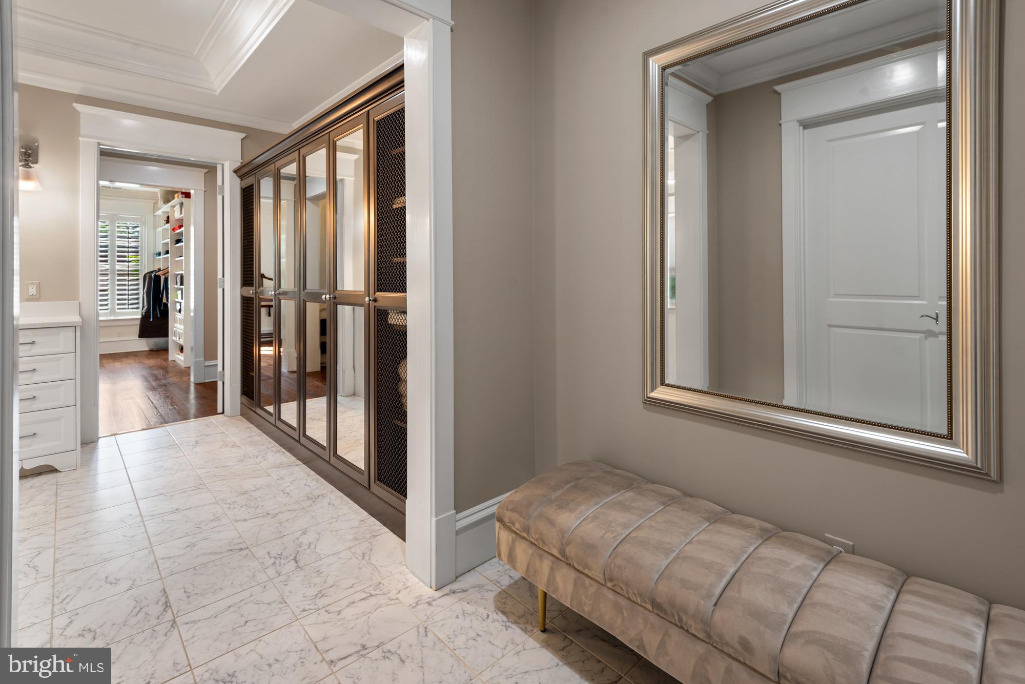 BRADLEY HILLS - Residential