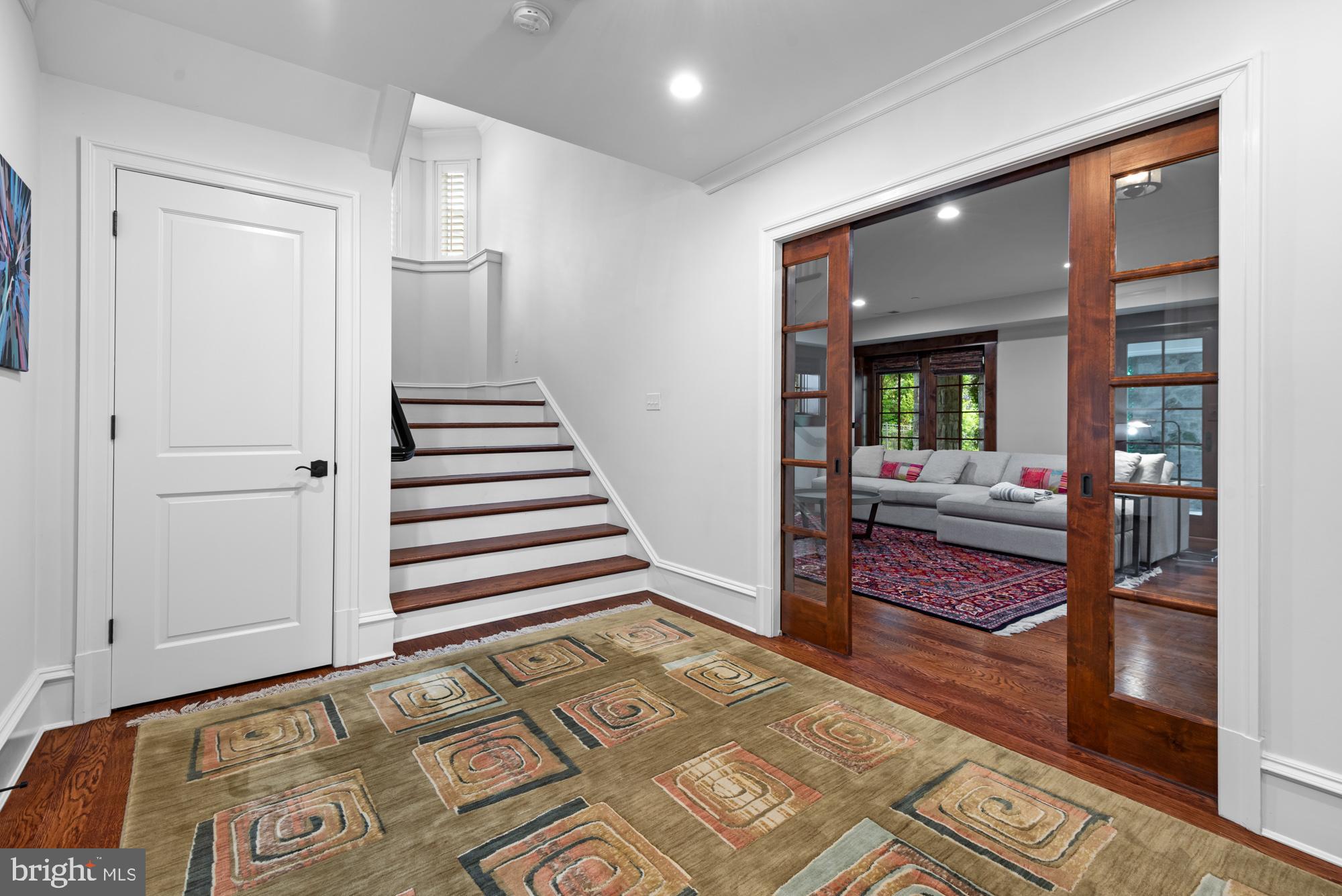 BRADLEY HILLS - Residential