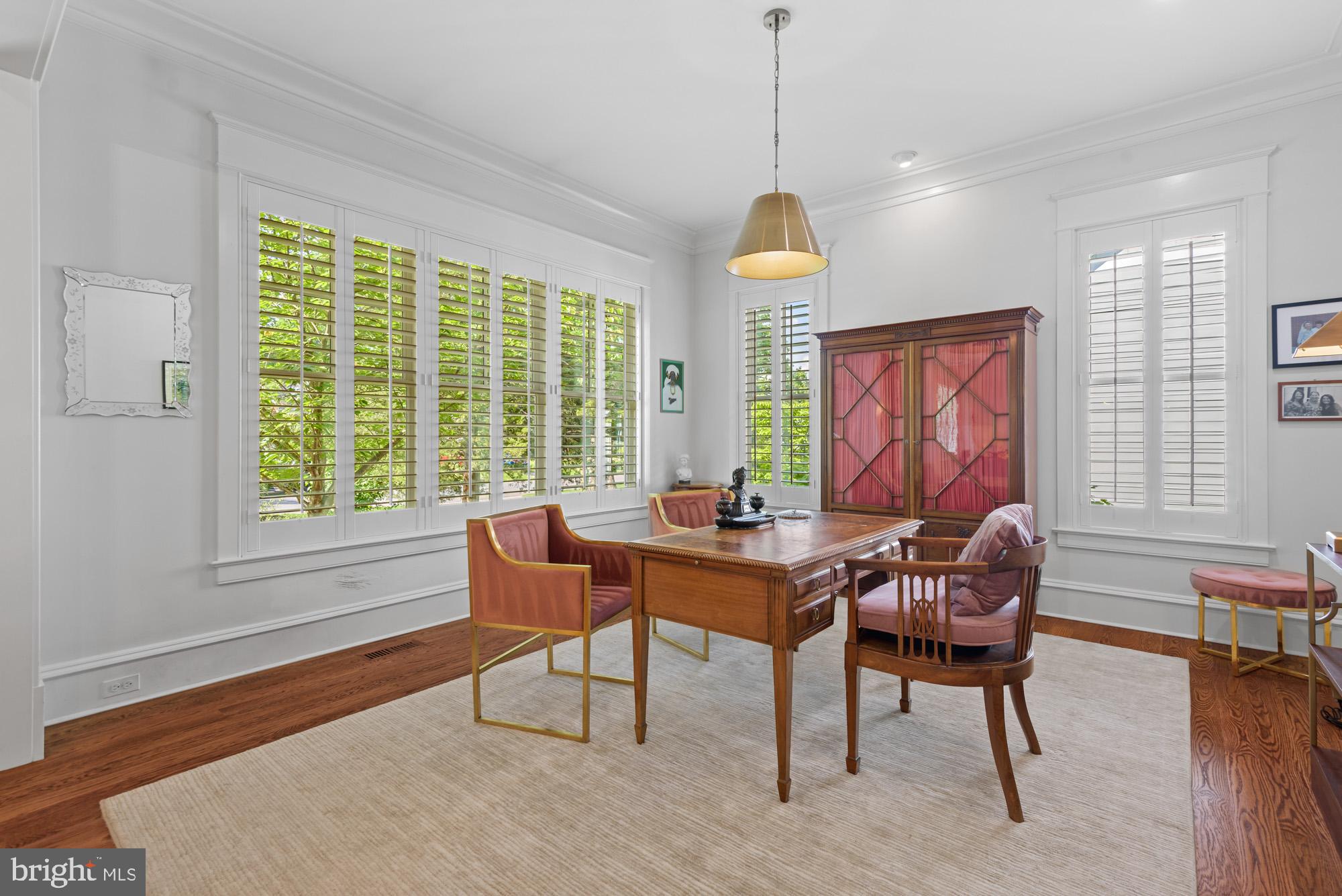 BRADLEY HILLS - Residential