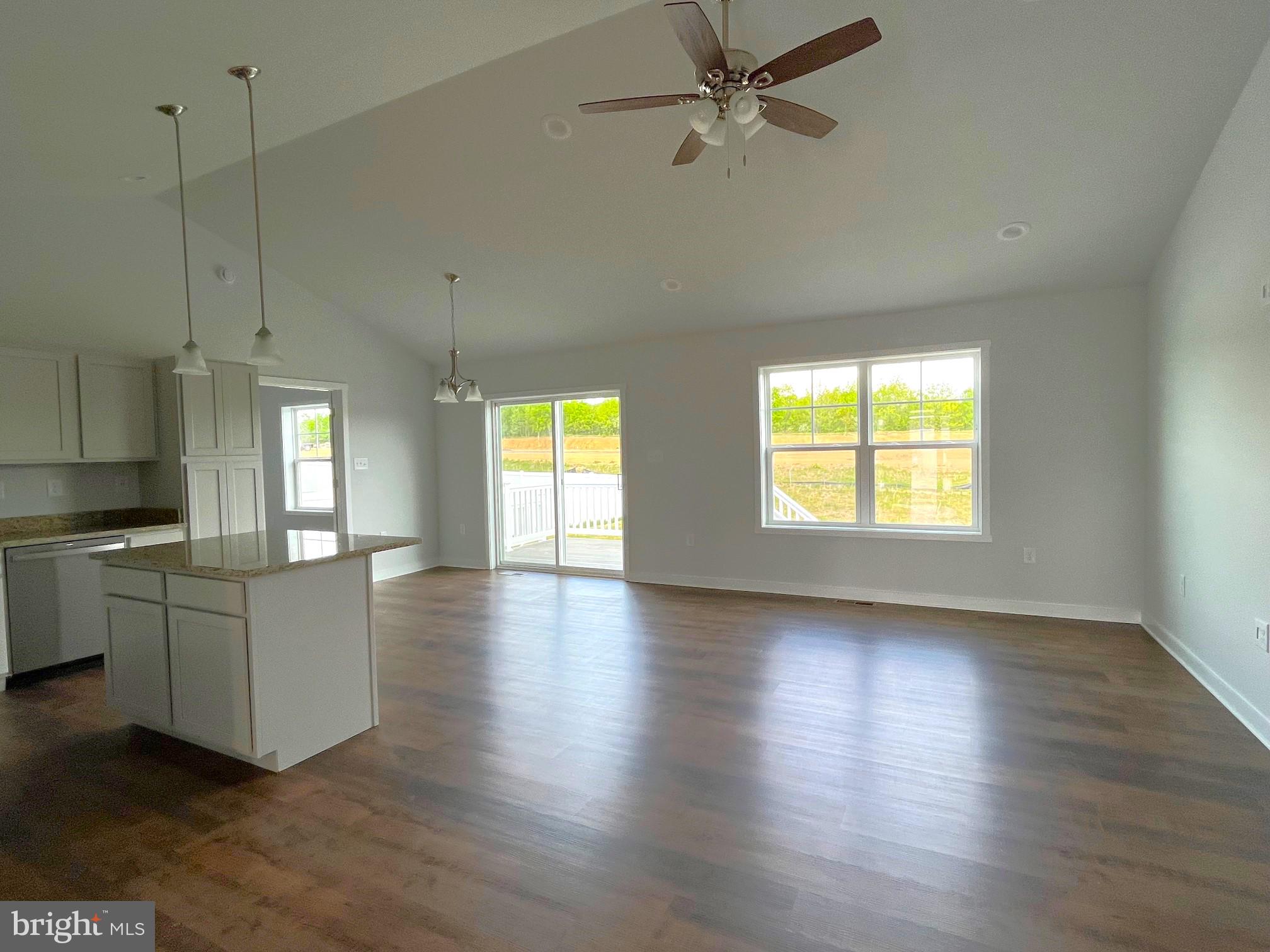 HERITAGE HILLS - Residential