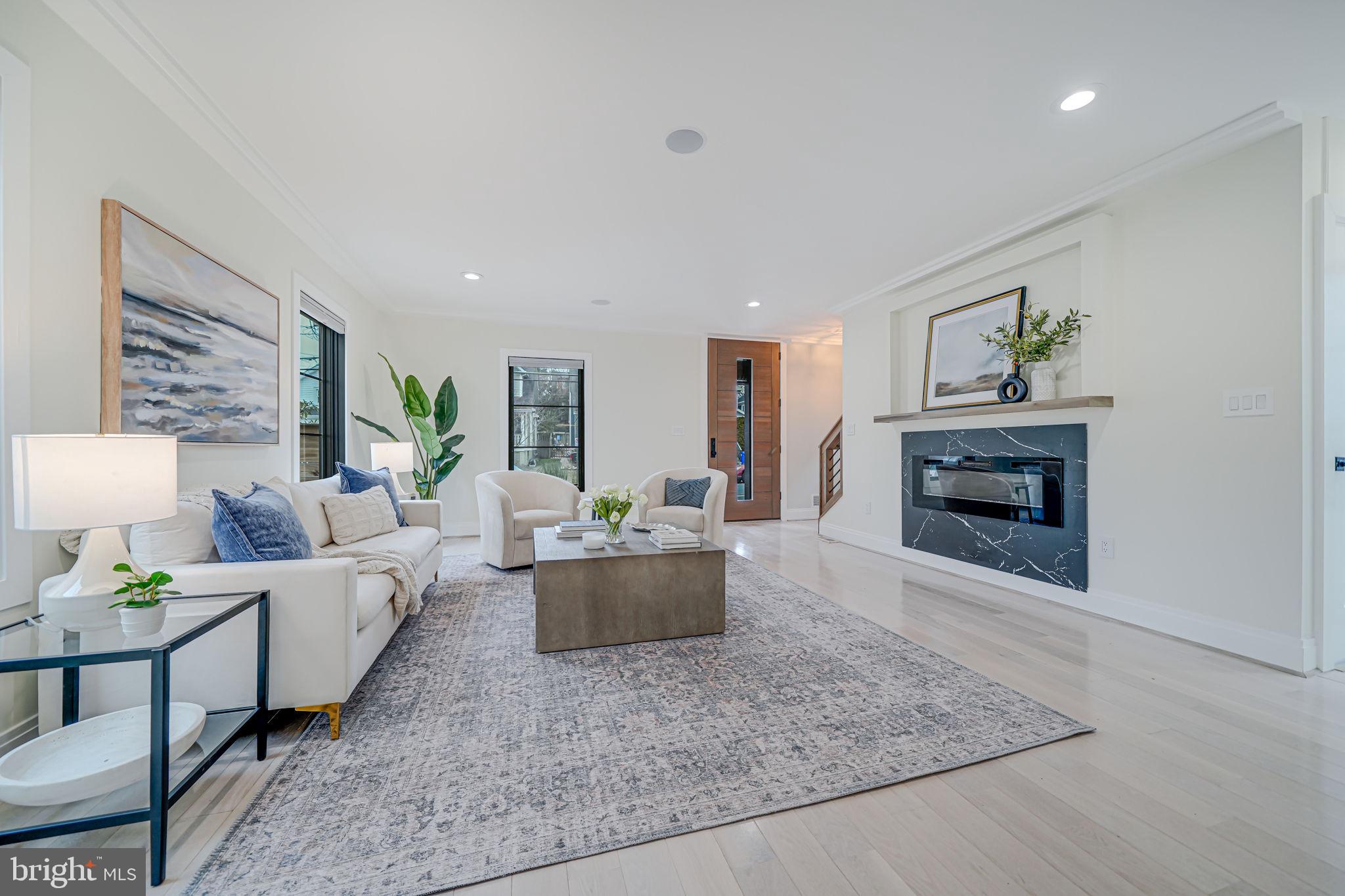 LYON PARK - Residential