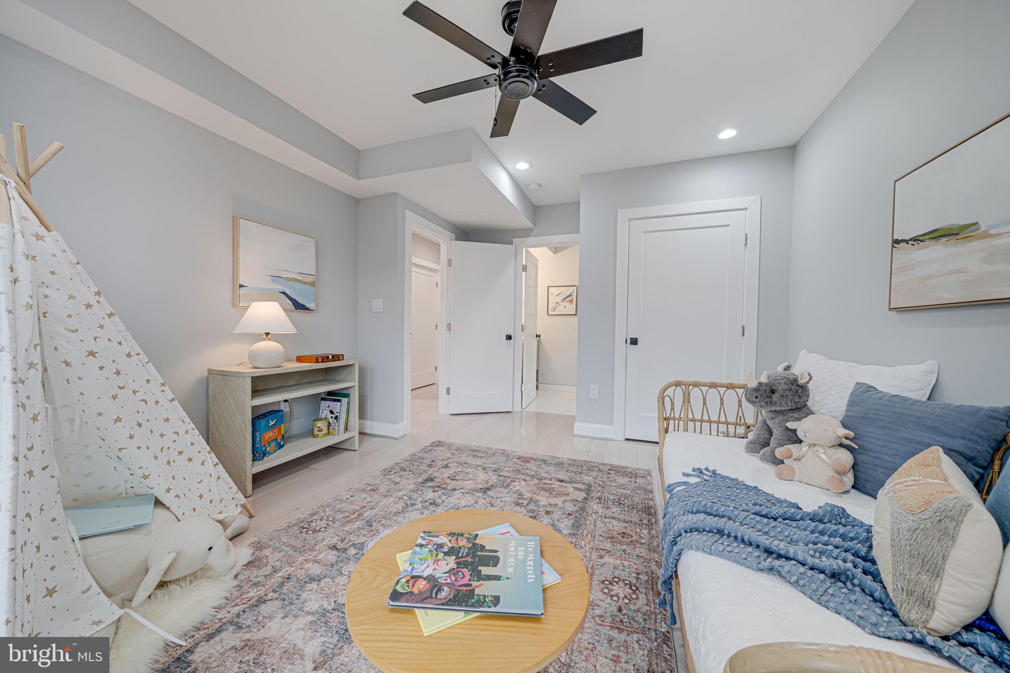 LYON PARK - Residential