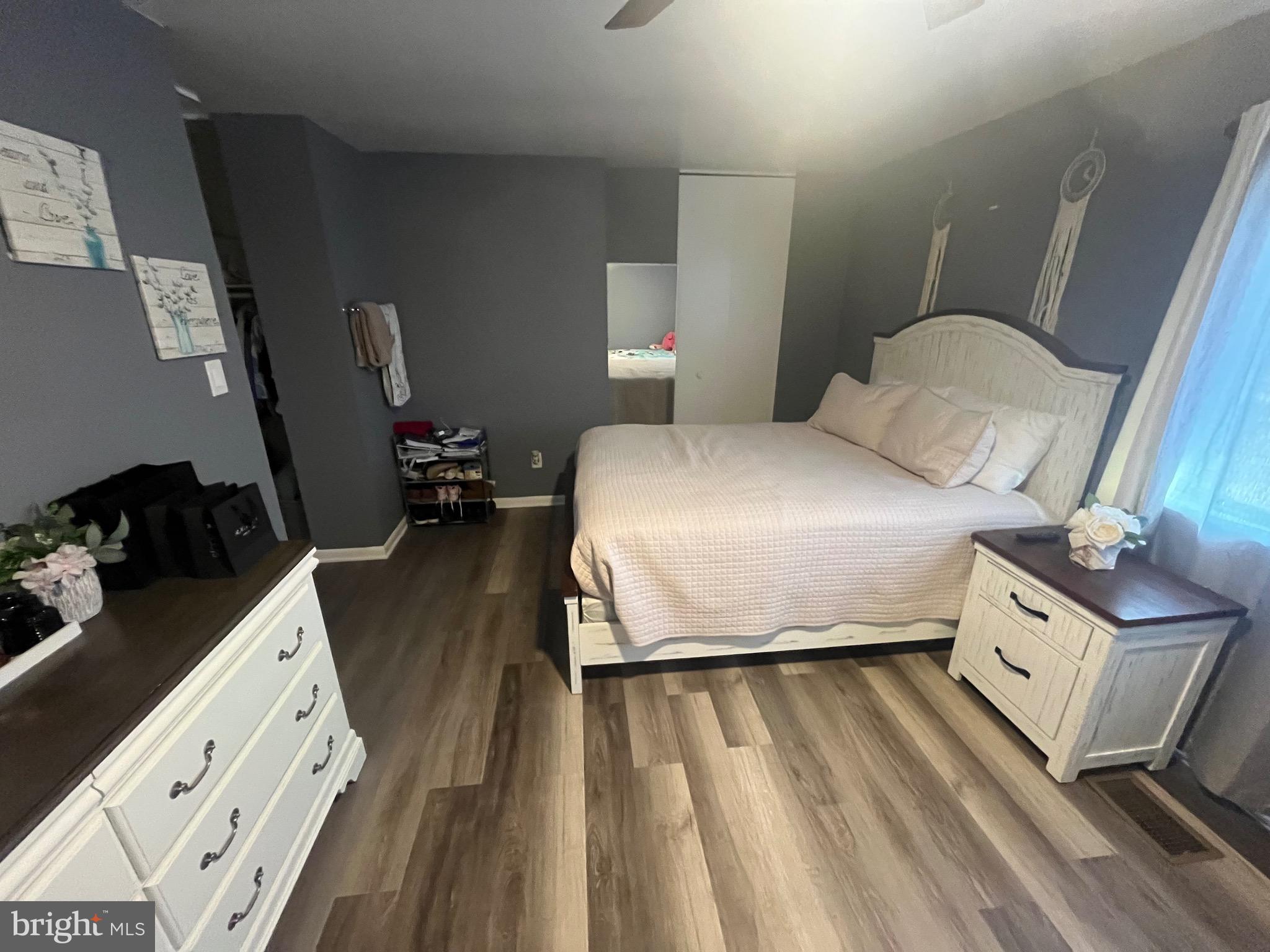 PINEWOOD LAWNS - Residential Lease