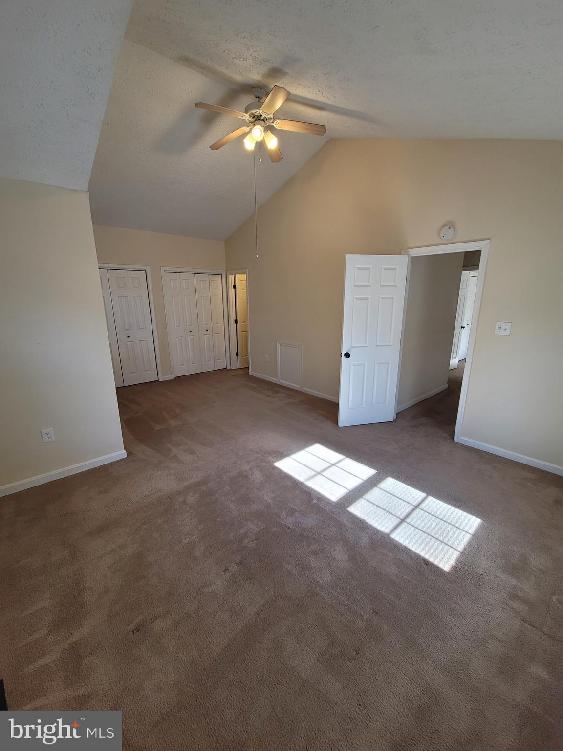 DORCHESTER - Residential Lease