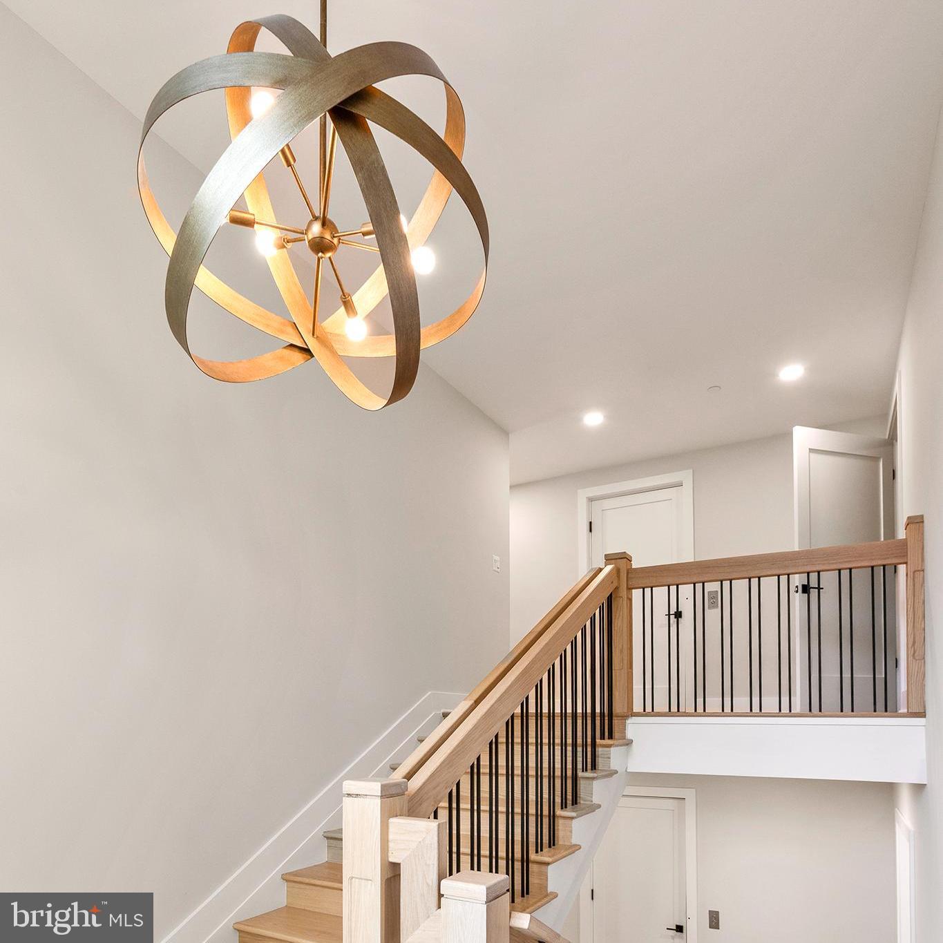 CHEVY CHASE VILLAGE - Residential