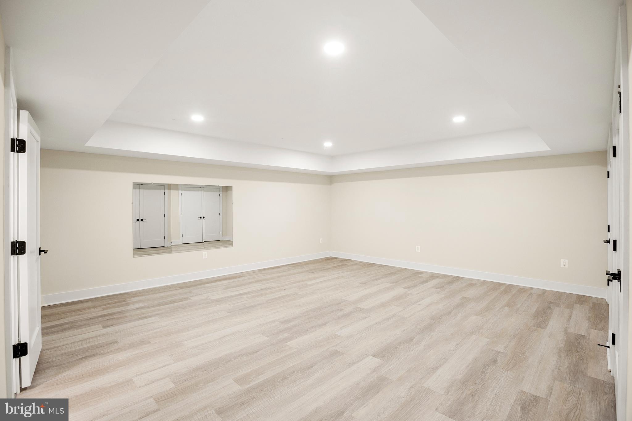 CHEVY CHASE VILLAGE - Residential