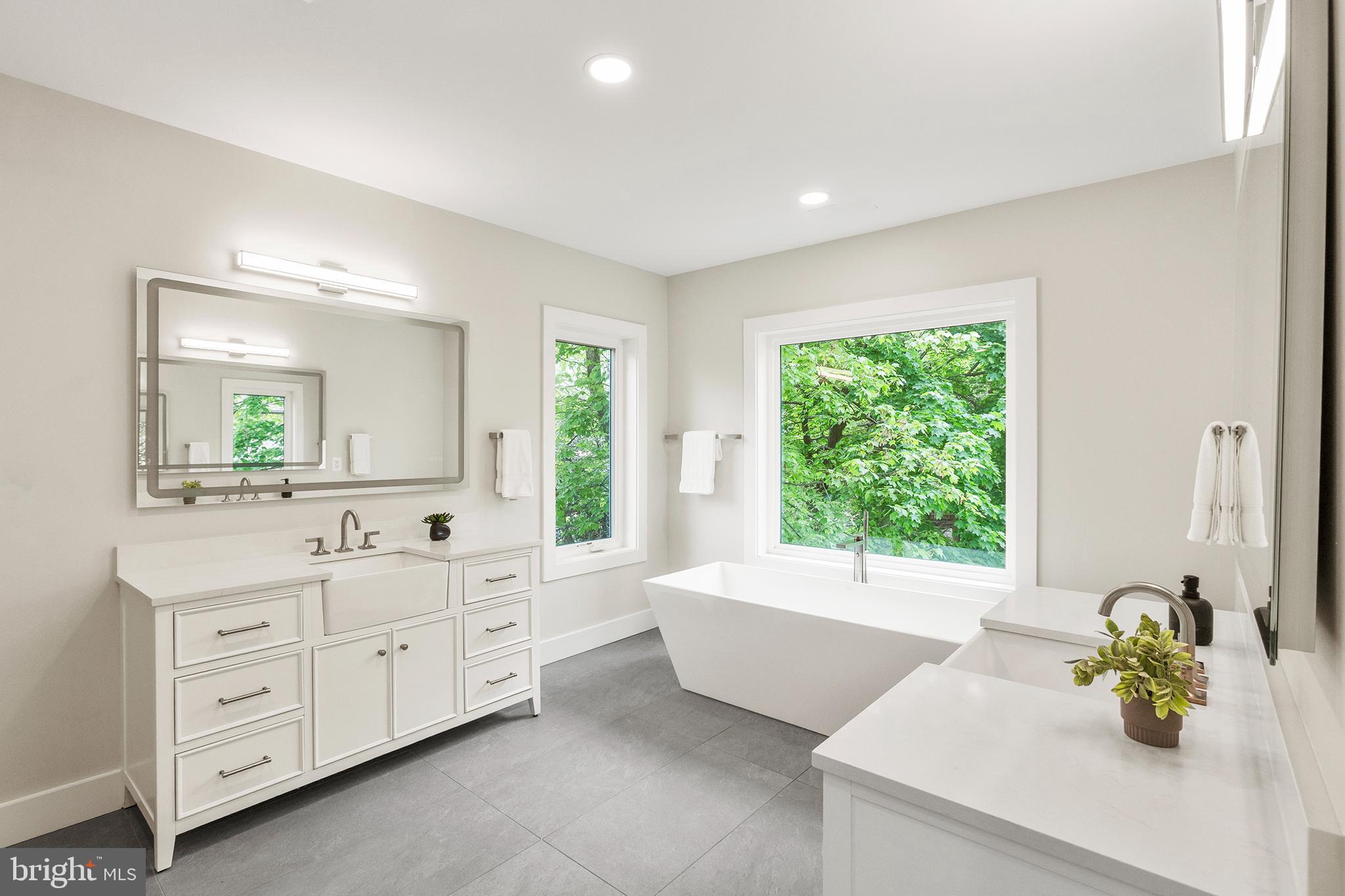 CHEVY CHASE VILLAGE - Residential