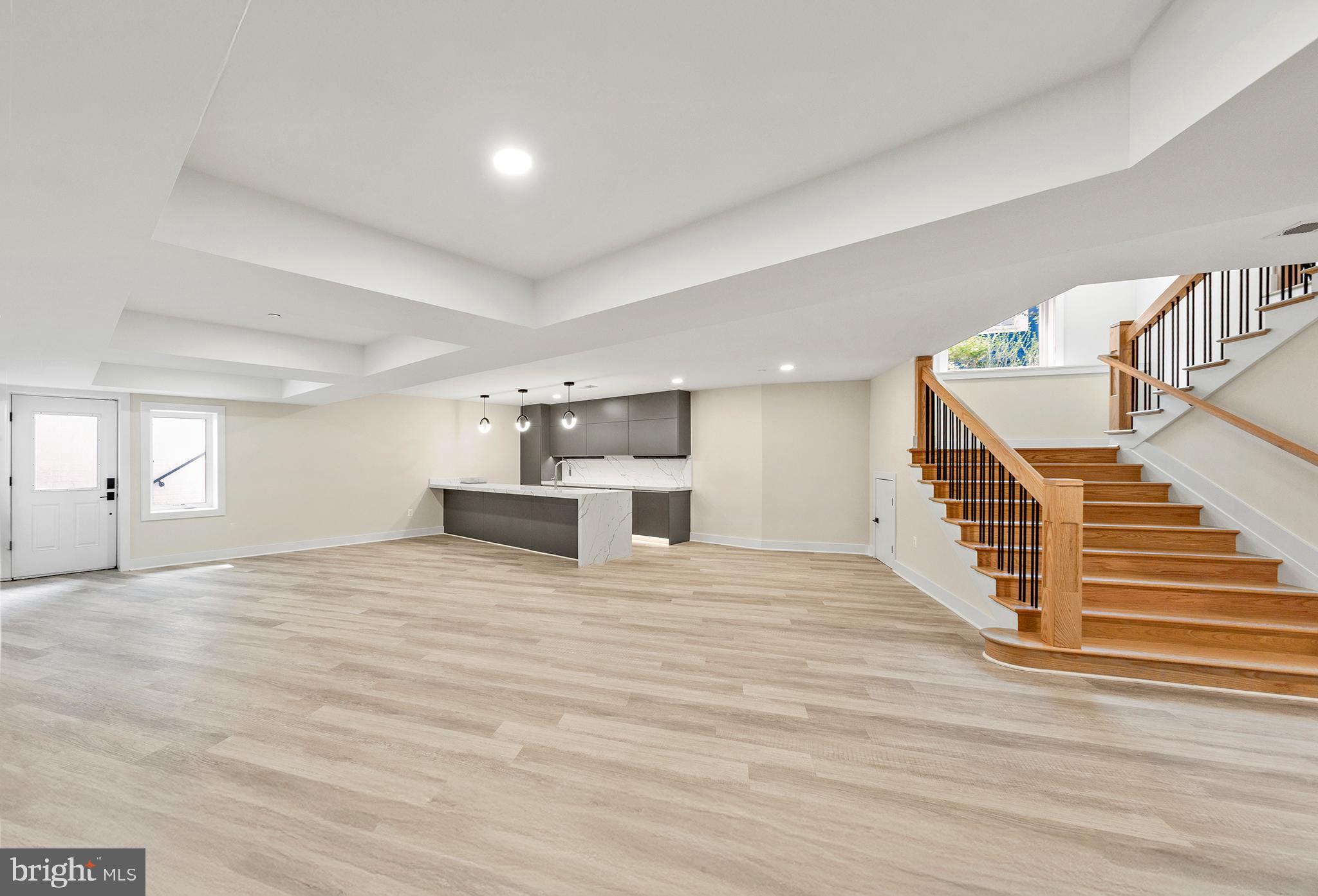 CHEVY CHASE VILLAGE - Residential