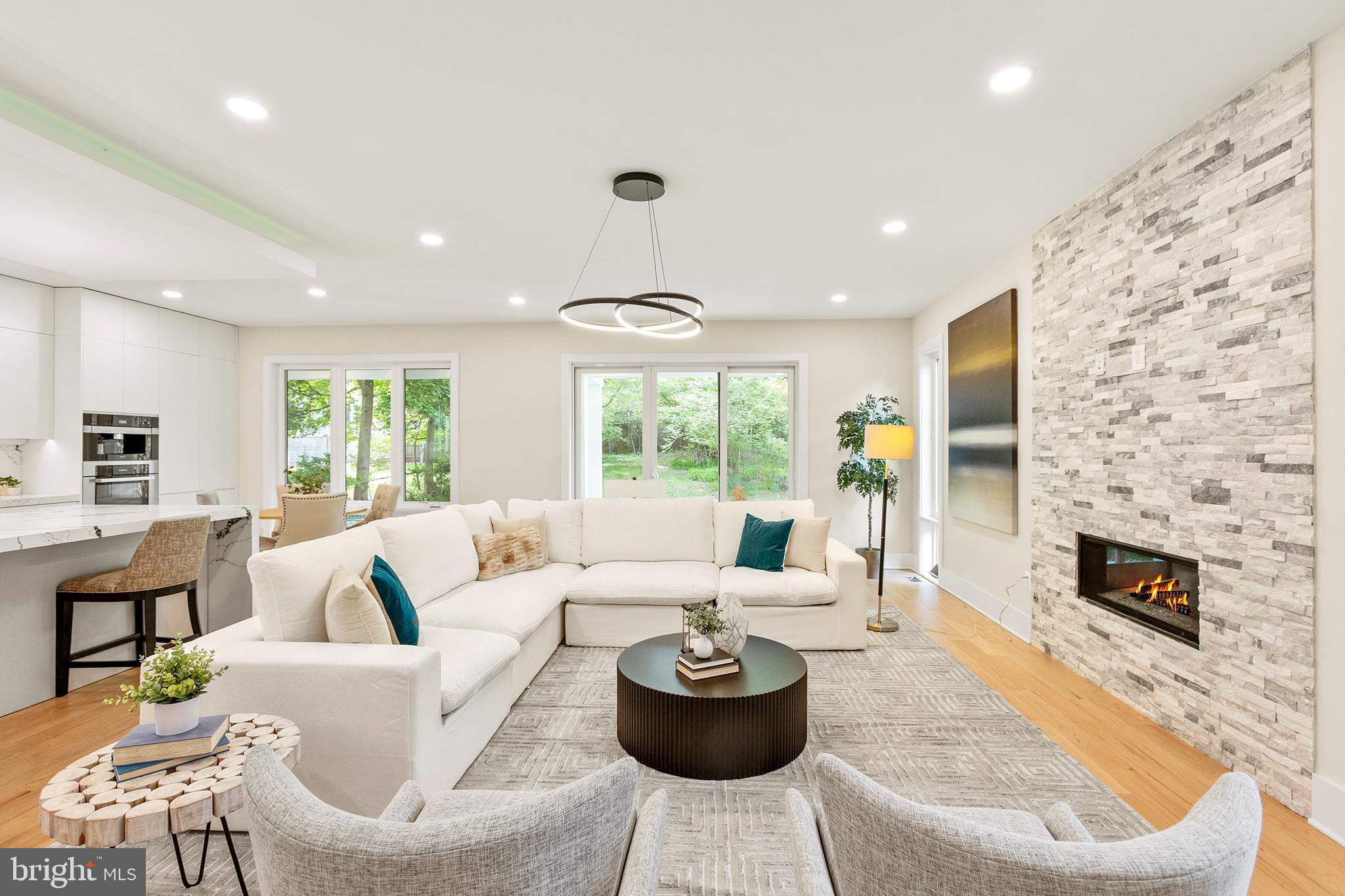 CHEVY CHASE VILLAGE - Residential