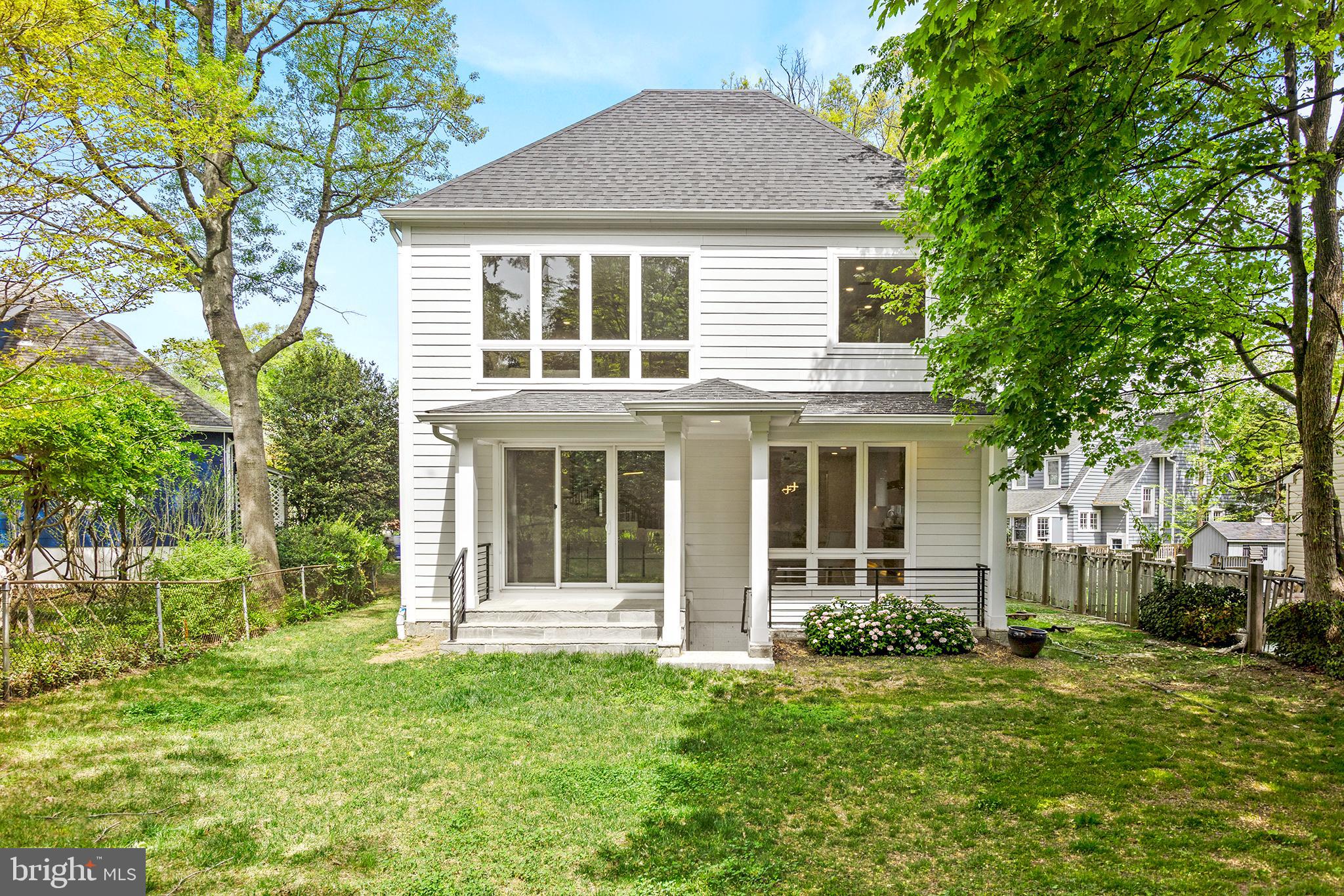 CHEVY CHASE VILLAGE - Residential