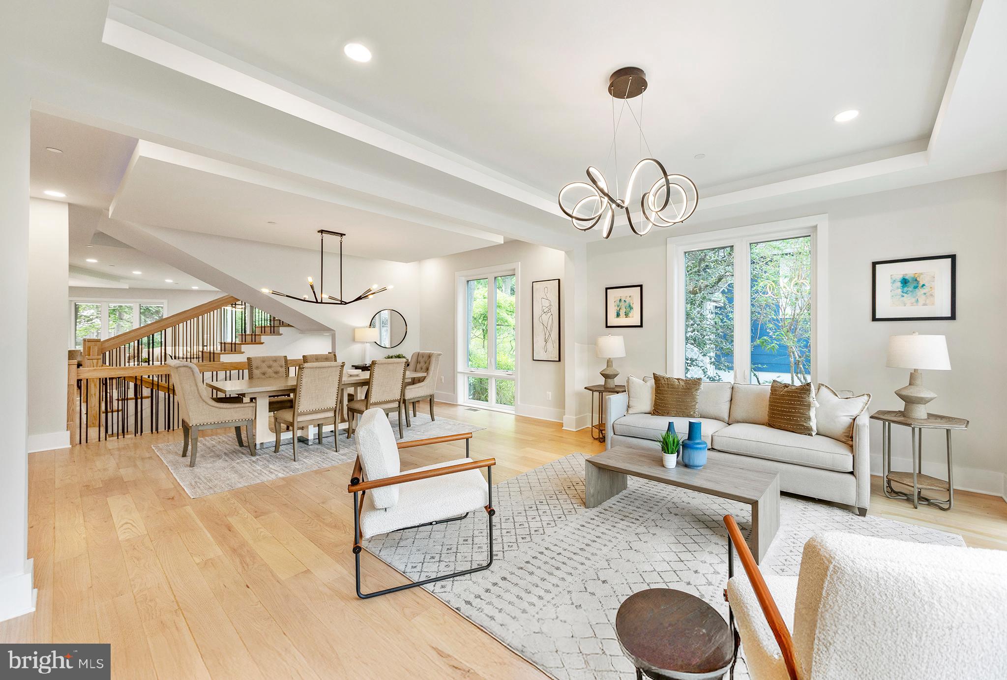 CHEVY CHASE VILLAGE - Residential