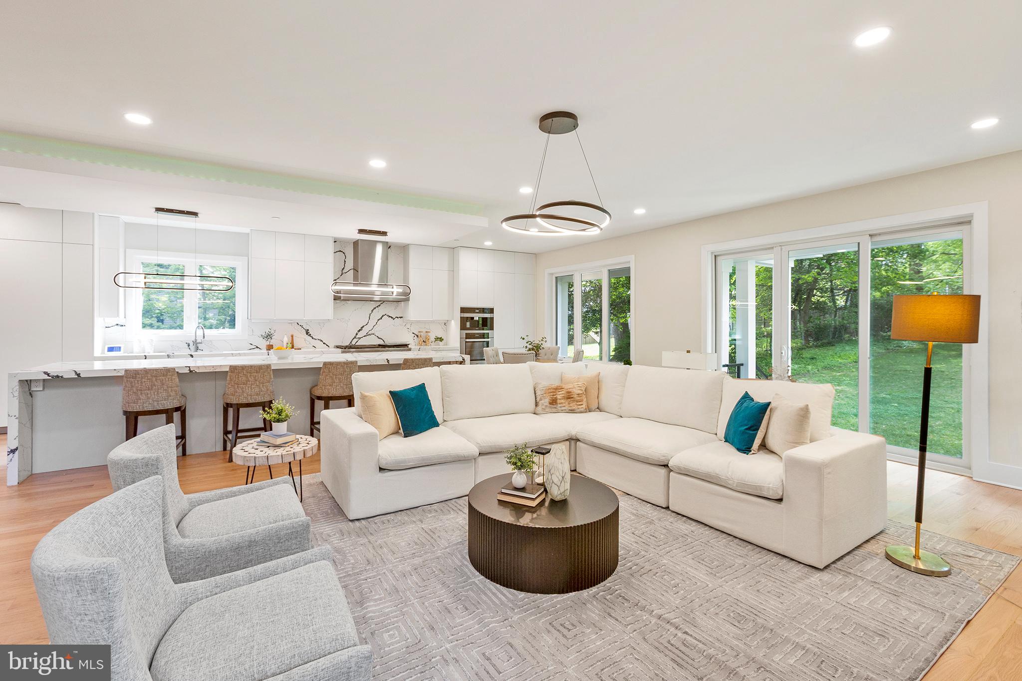 CHEVY CHASE VILLAGE - Residential