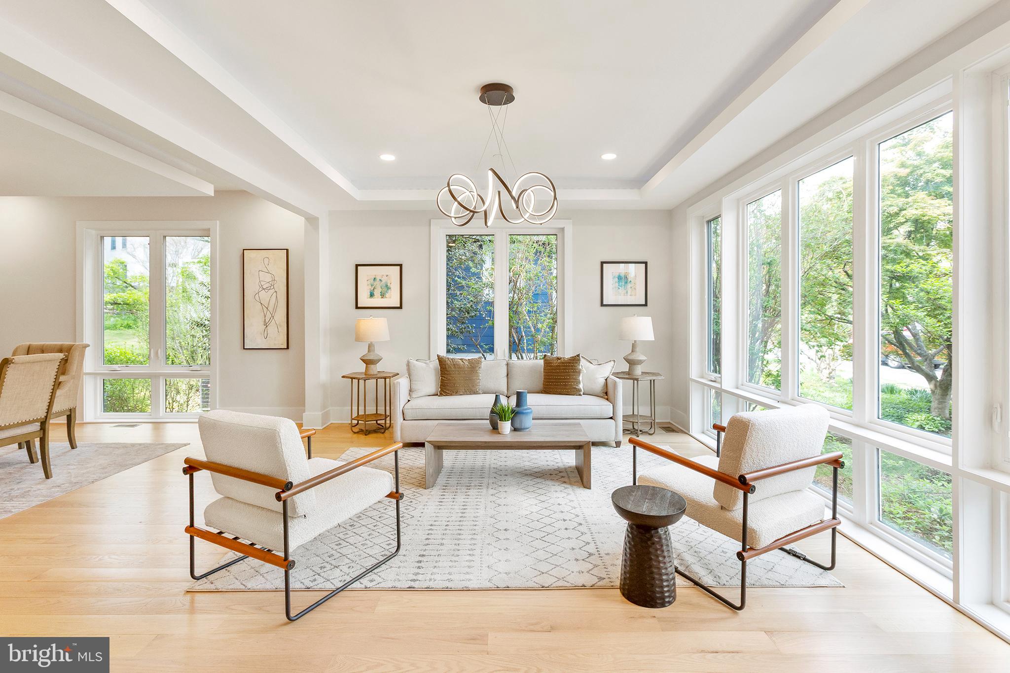 CHEVY CHASE VILLAGE - Residential