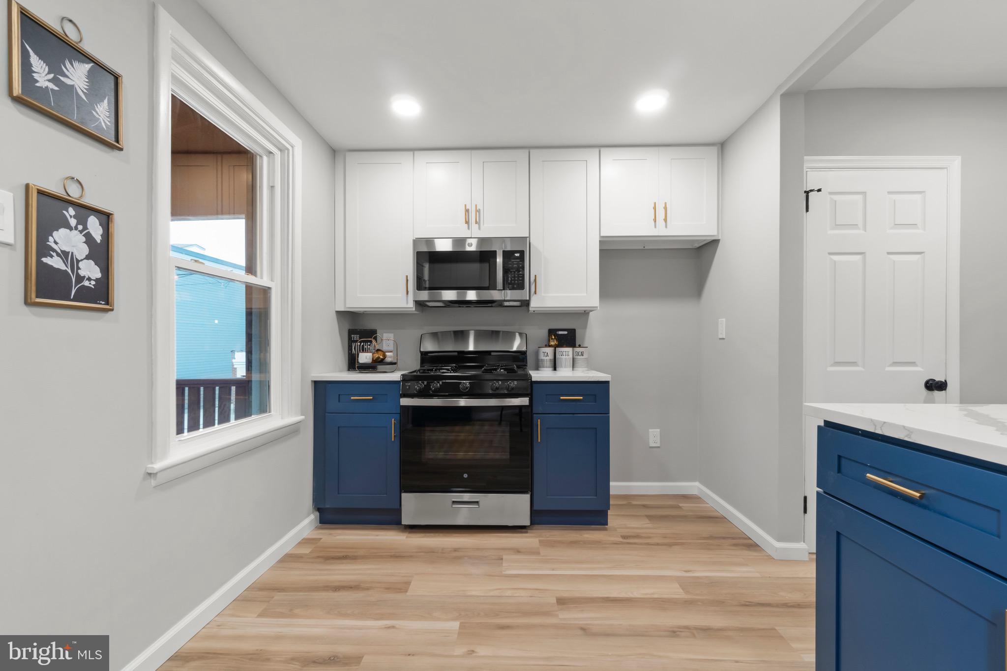 MANAYUNK - Residential