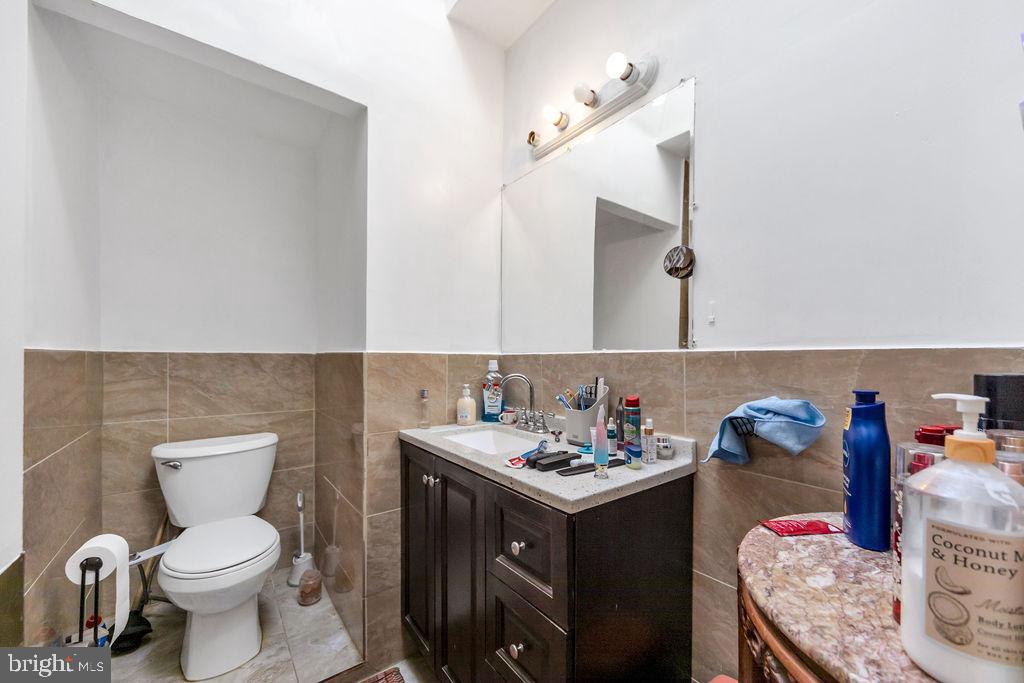 STONEHURST - Residential