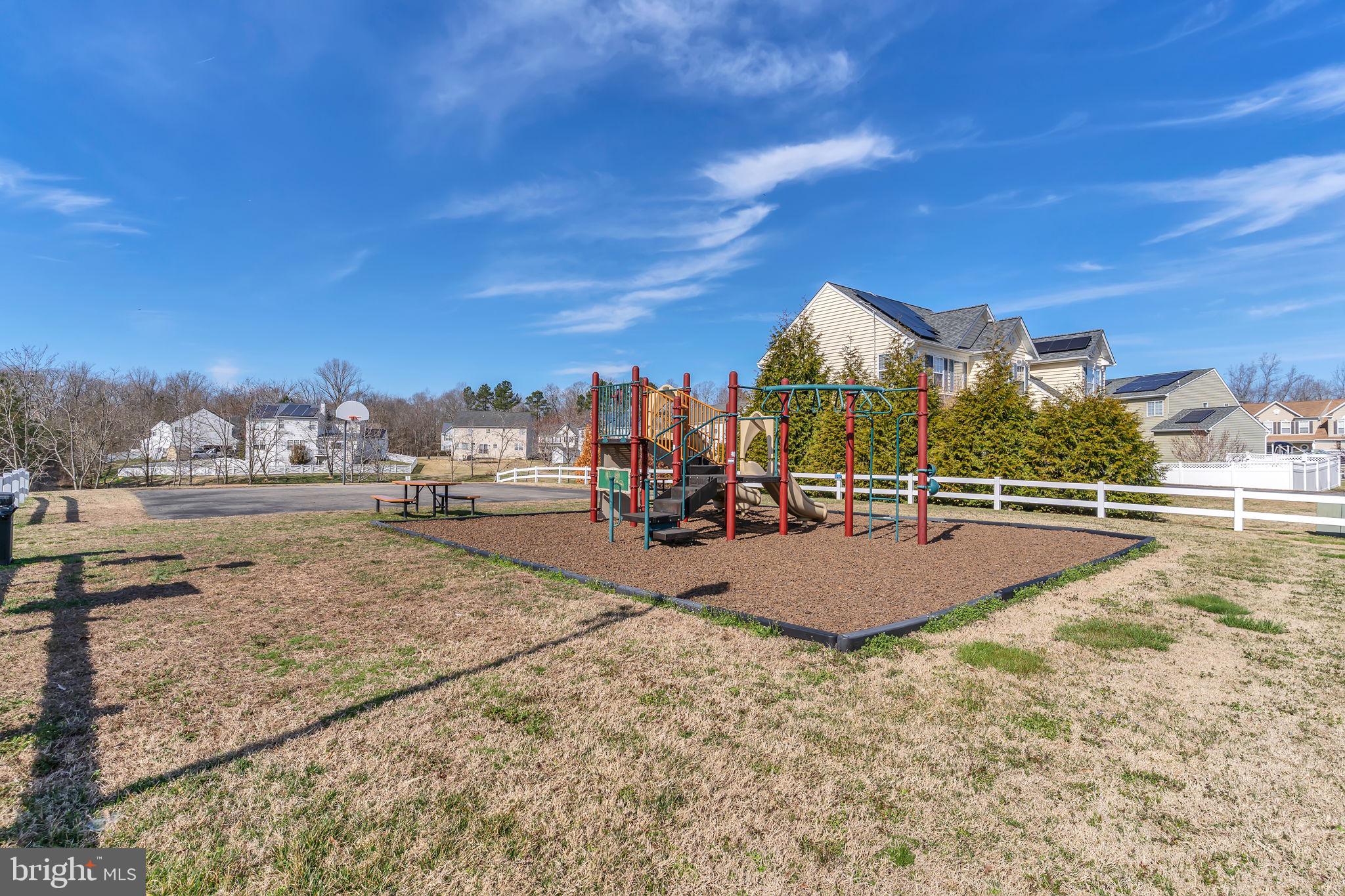 CECIL'S MILL - Residential