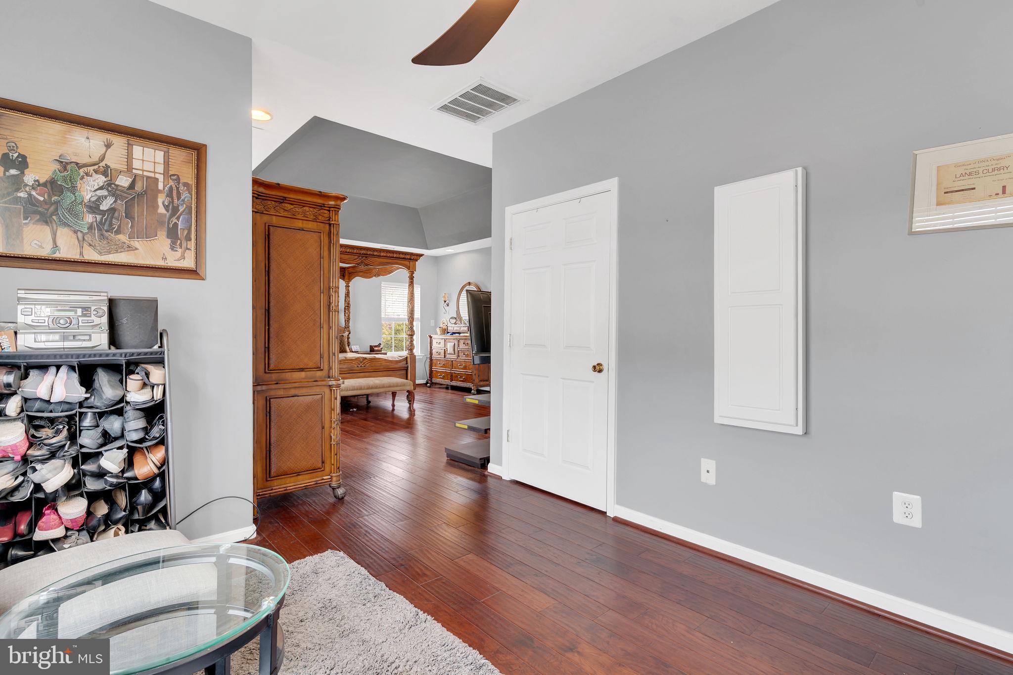 CECIL'S MILL - Residential