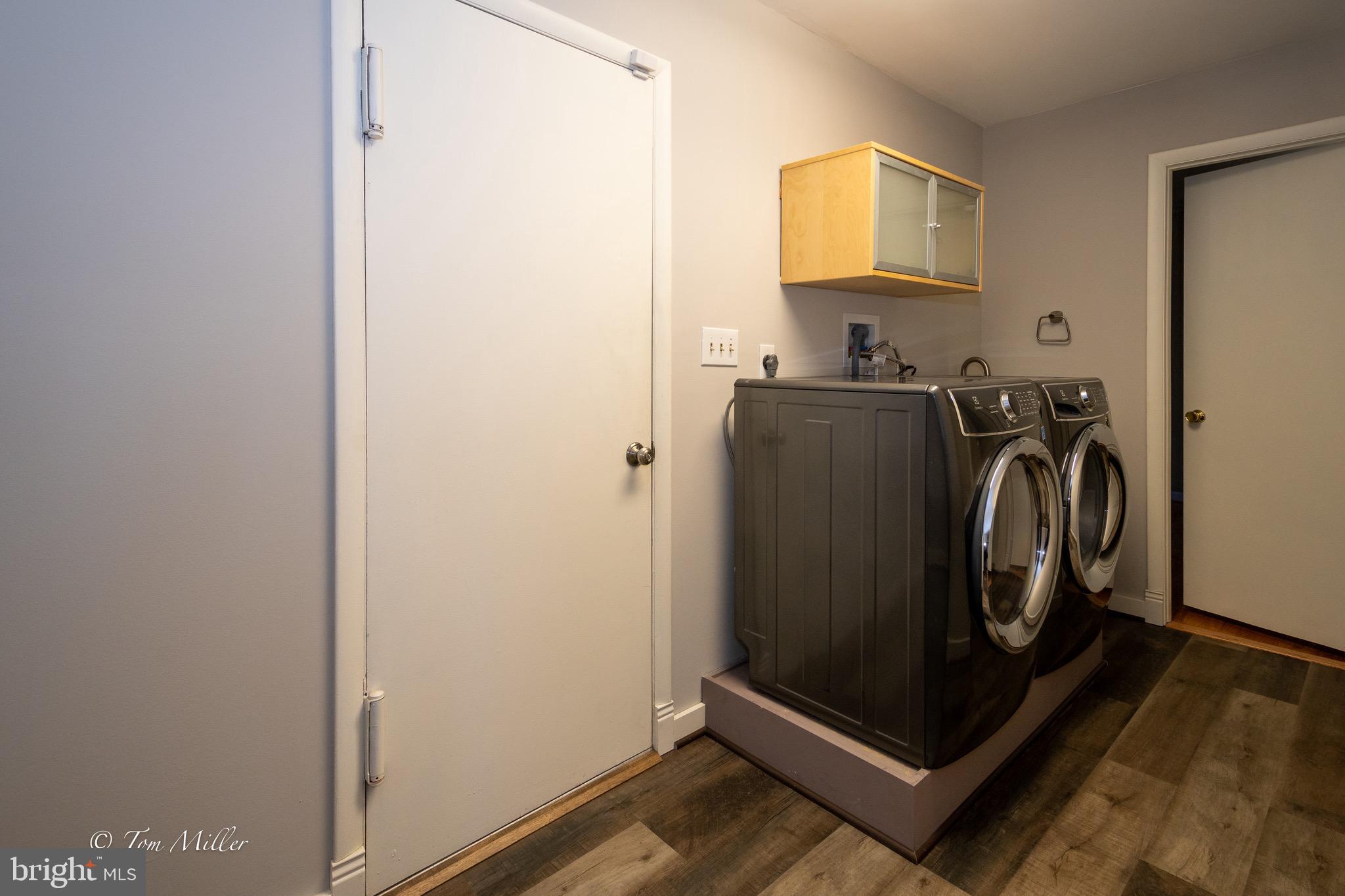 VELVET RIDGE - Residential