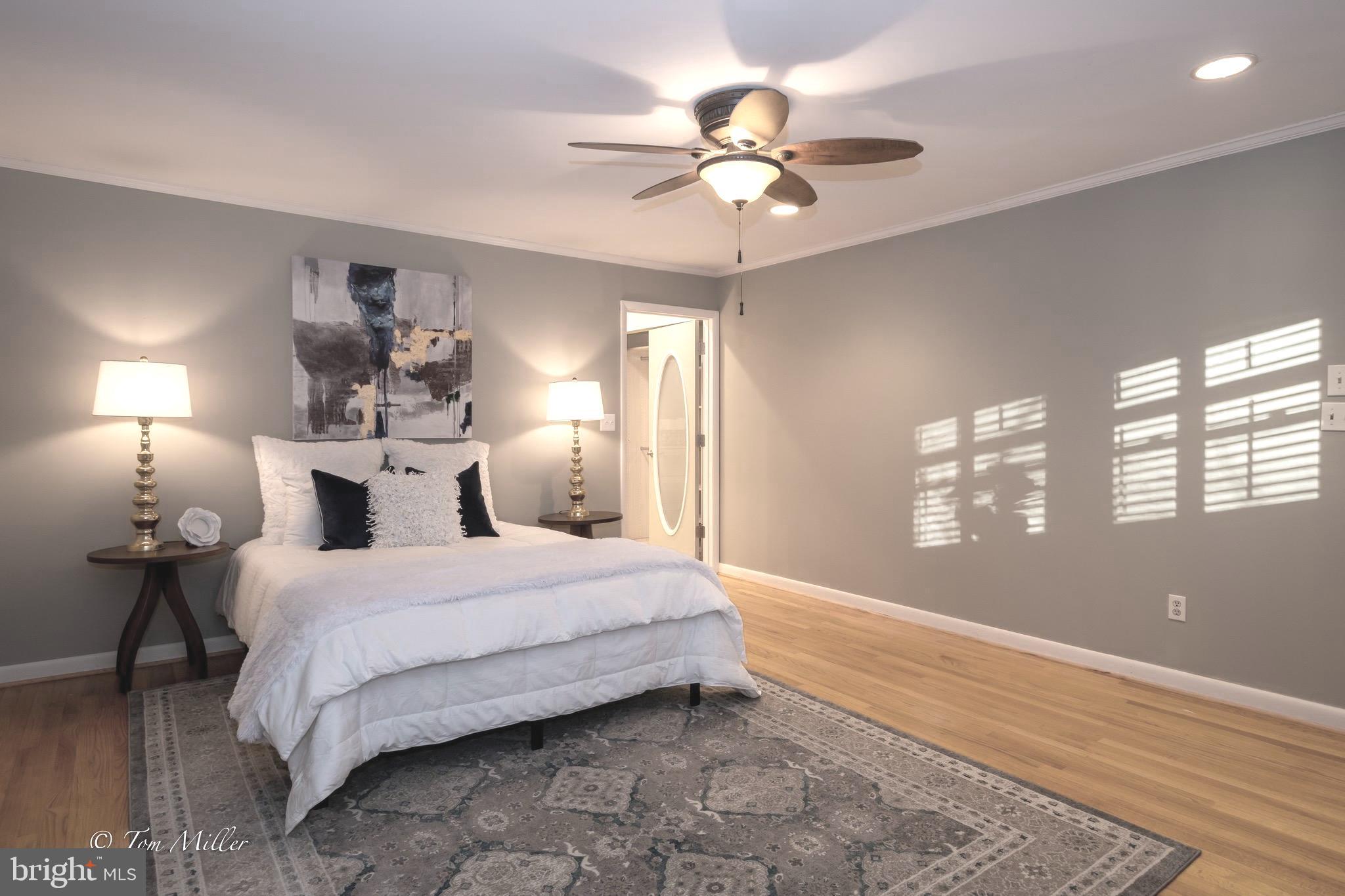 VELVET RIDGE - Residential