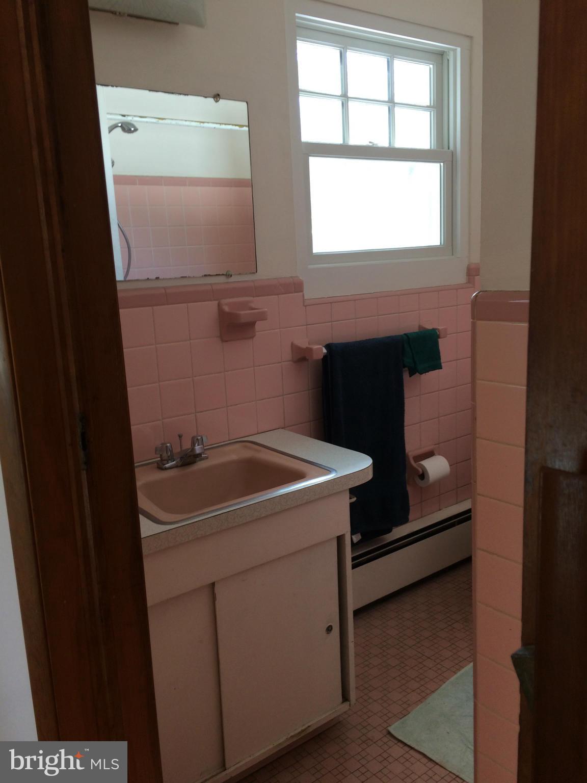 CYRANDALL VALLEY - Residential Lease