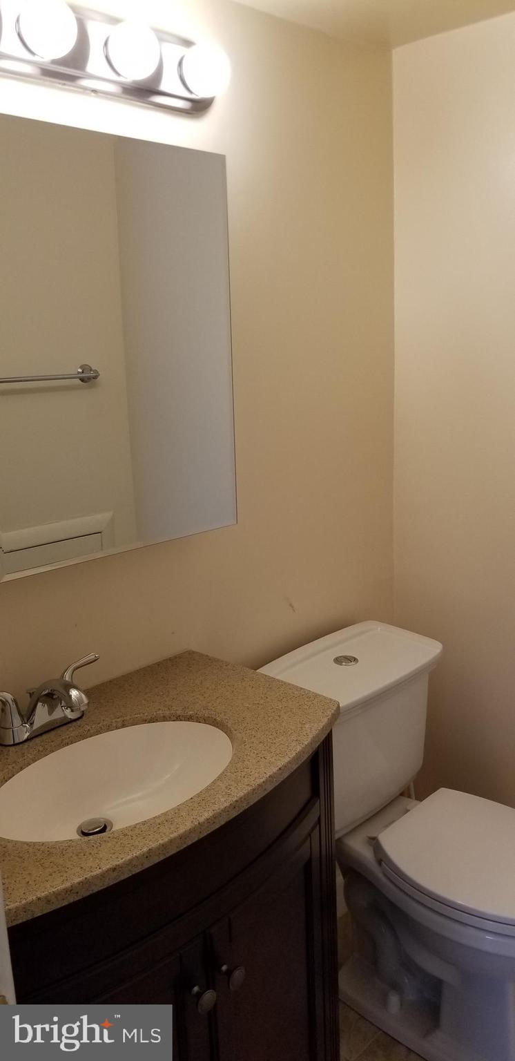 CROSS FOX - Residential Lease