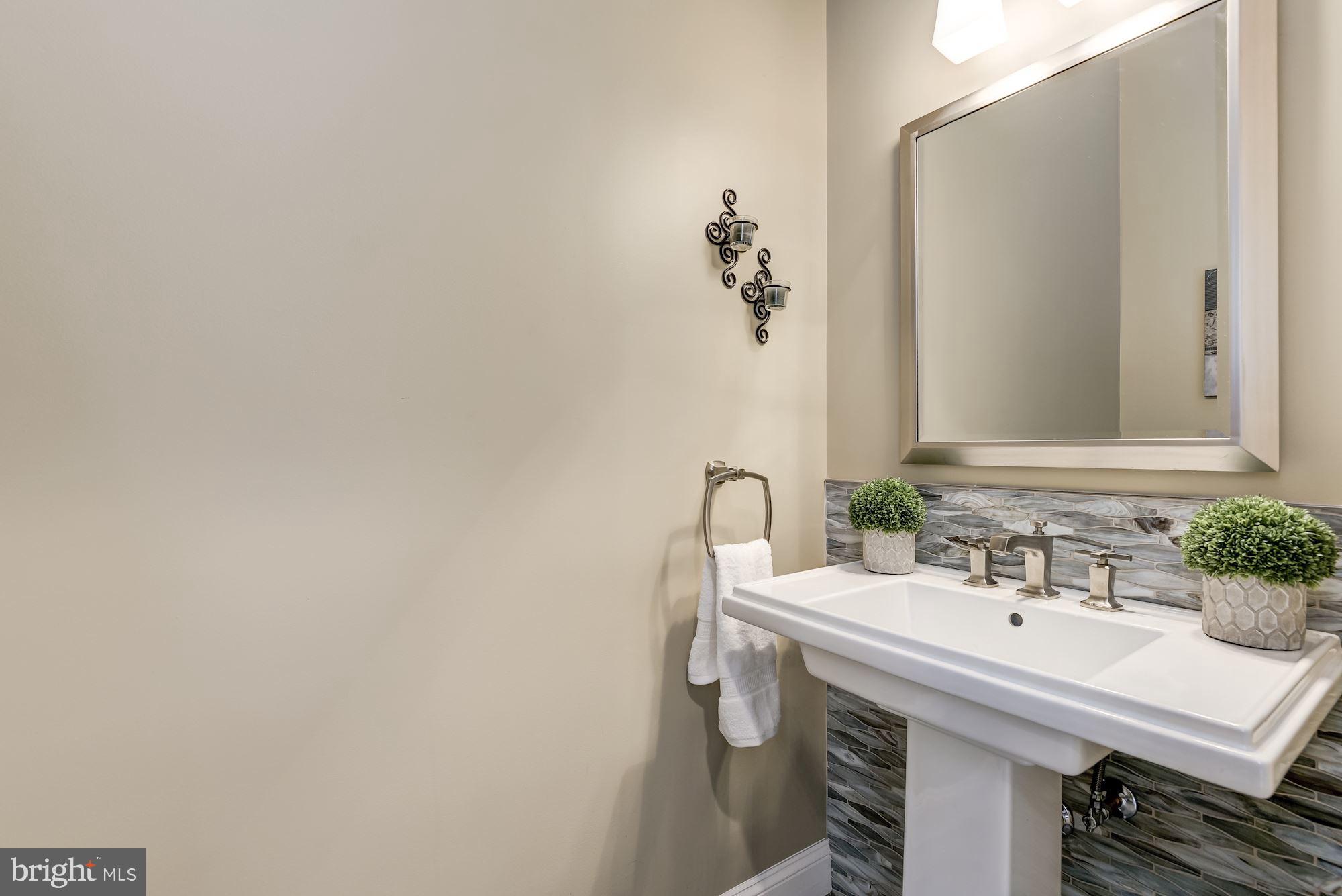 BETHESDA OUTSIDE - Residential