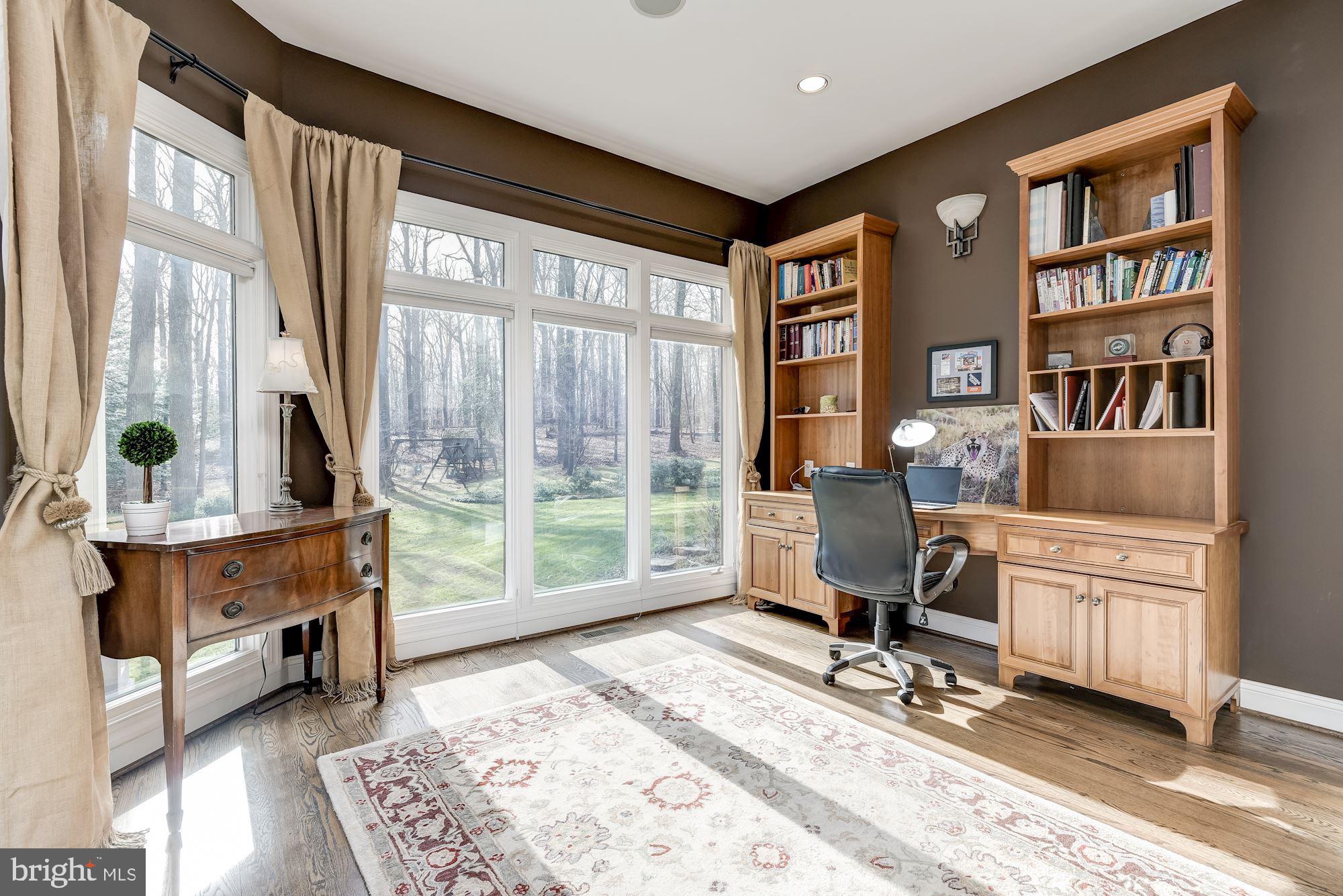 BETHESDA OUTSIDE - Residential