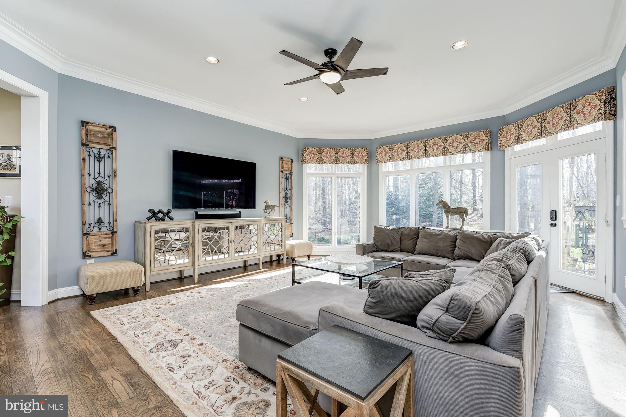 BETHESDA OUTSIDE - Residential