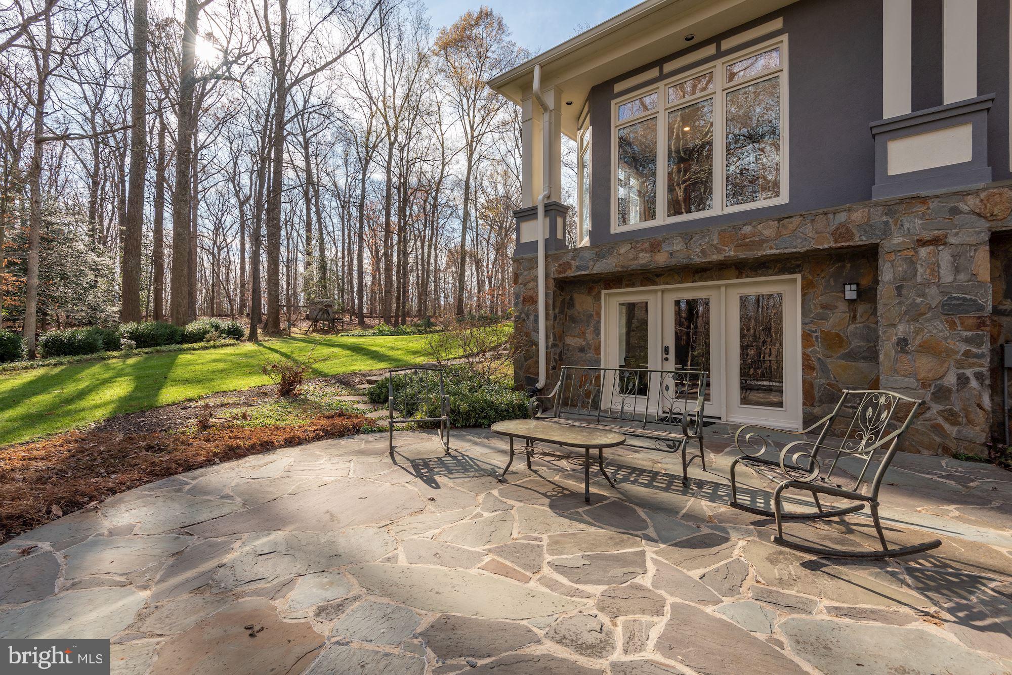 BETHESDA OUTSIDE - Residential