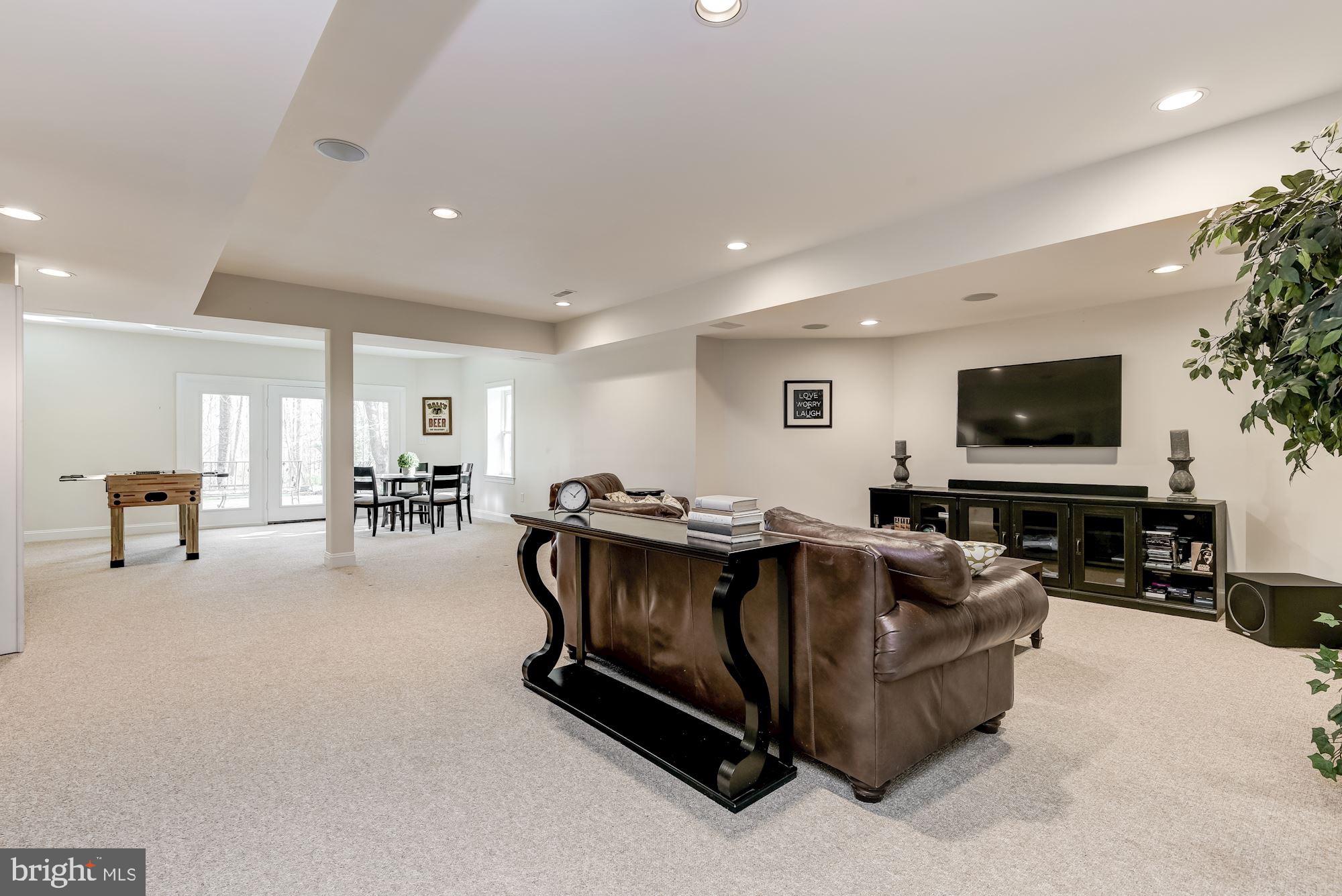 BETHESDA OUTSIDE - Residential