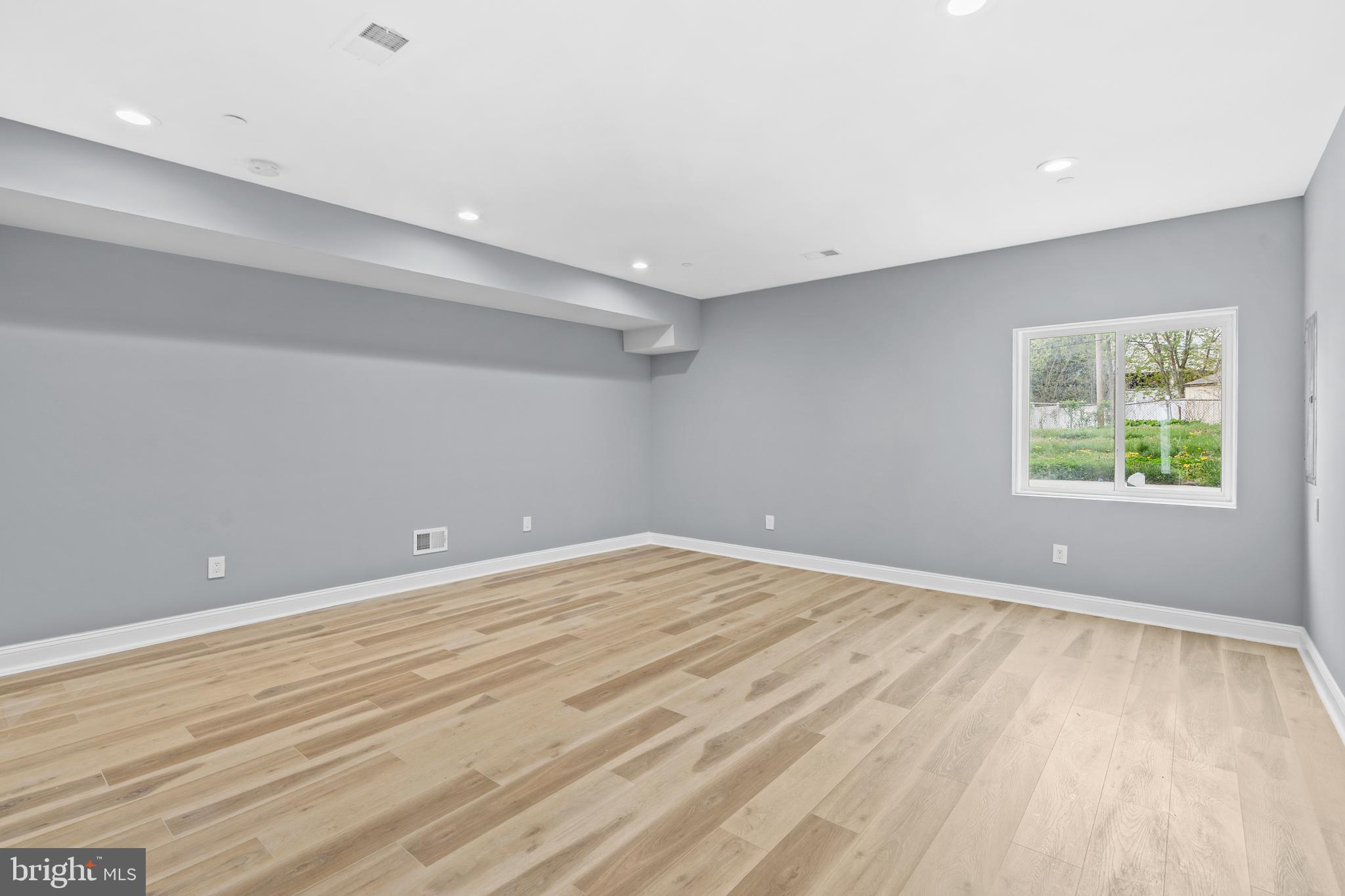 PARKWOOD - Residential