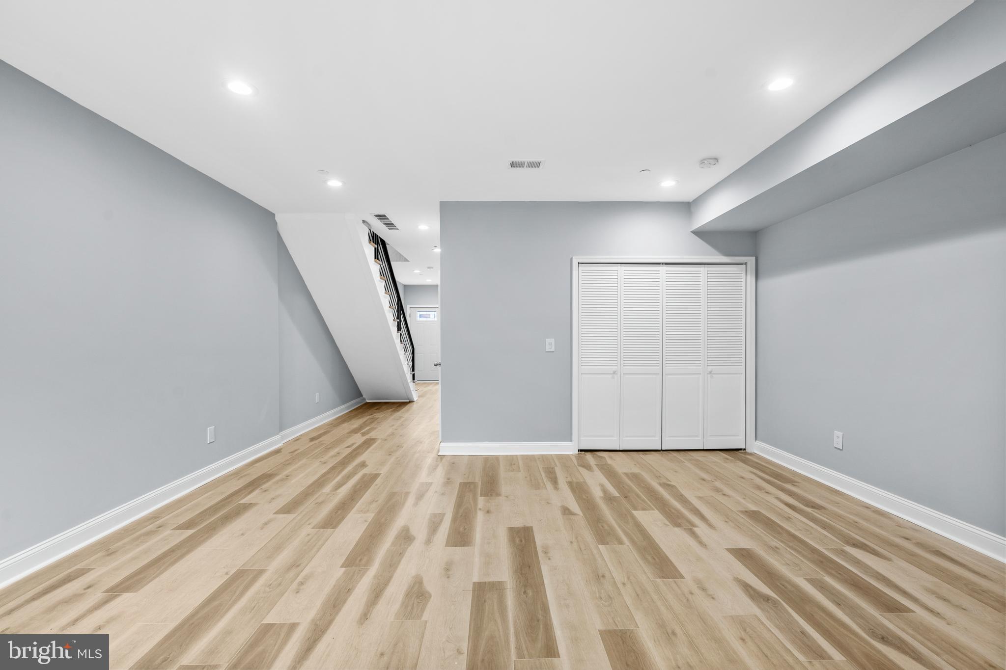 PARKWOOD - Residential