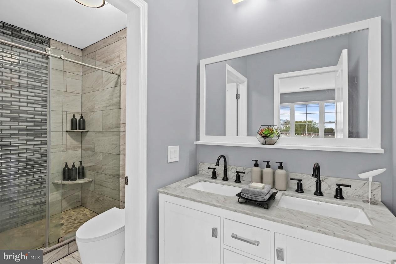 PARKWOOD - Residential