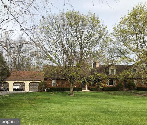 181 GOOSEVILLE ROAD NEW OXFORD PA 17350