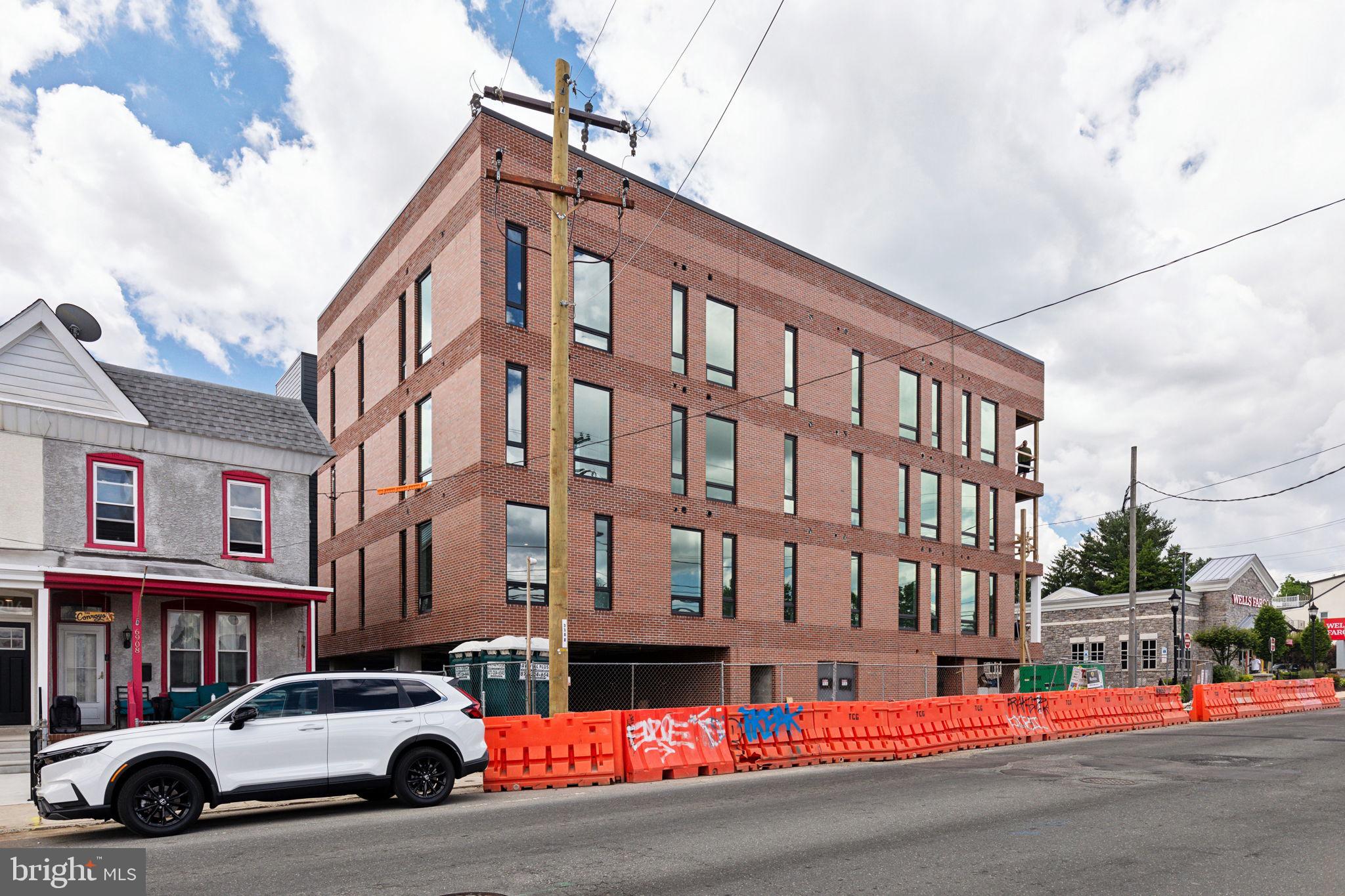 ROXBOROUGH - Residential Lease