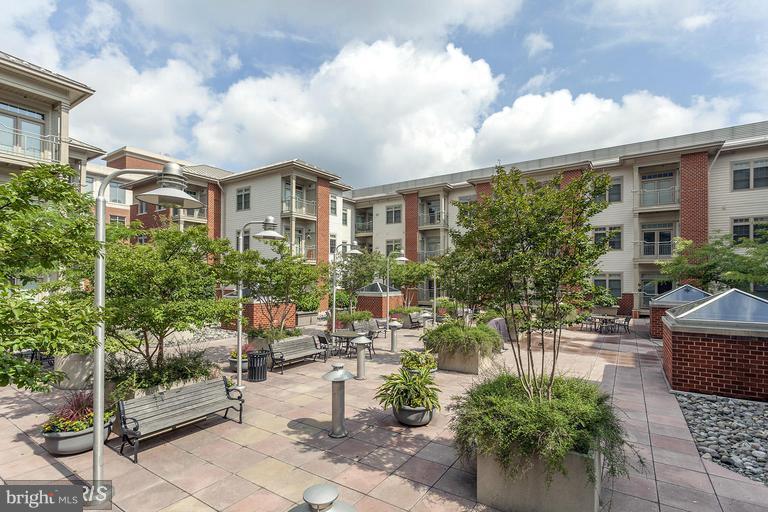 ALEXANDRIA - Residential Lease