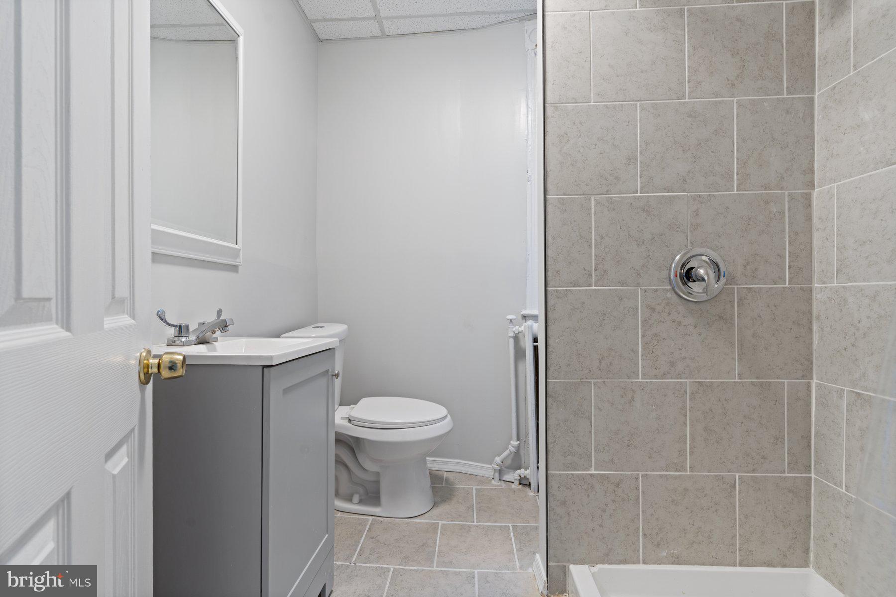 1934 W LAFAYETTE AVENUE