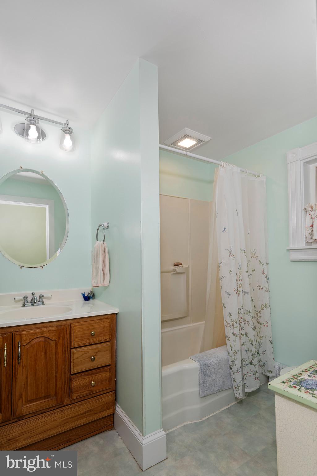 STILL POND - Residential