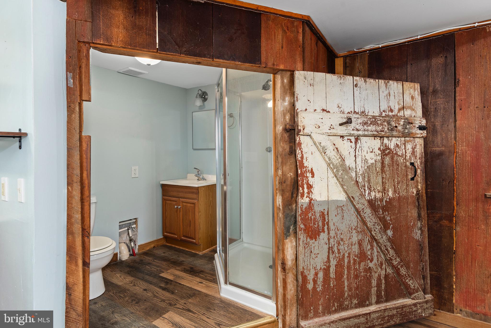 STILL POND - Residential