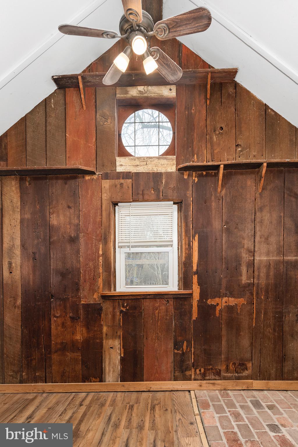 STILL POND - Residential