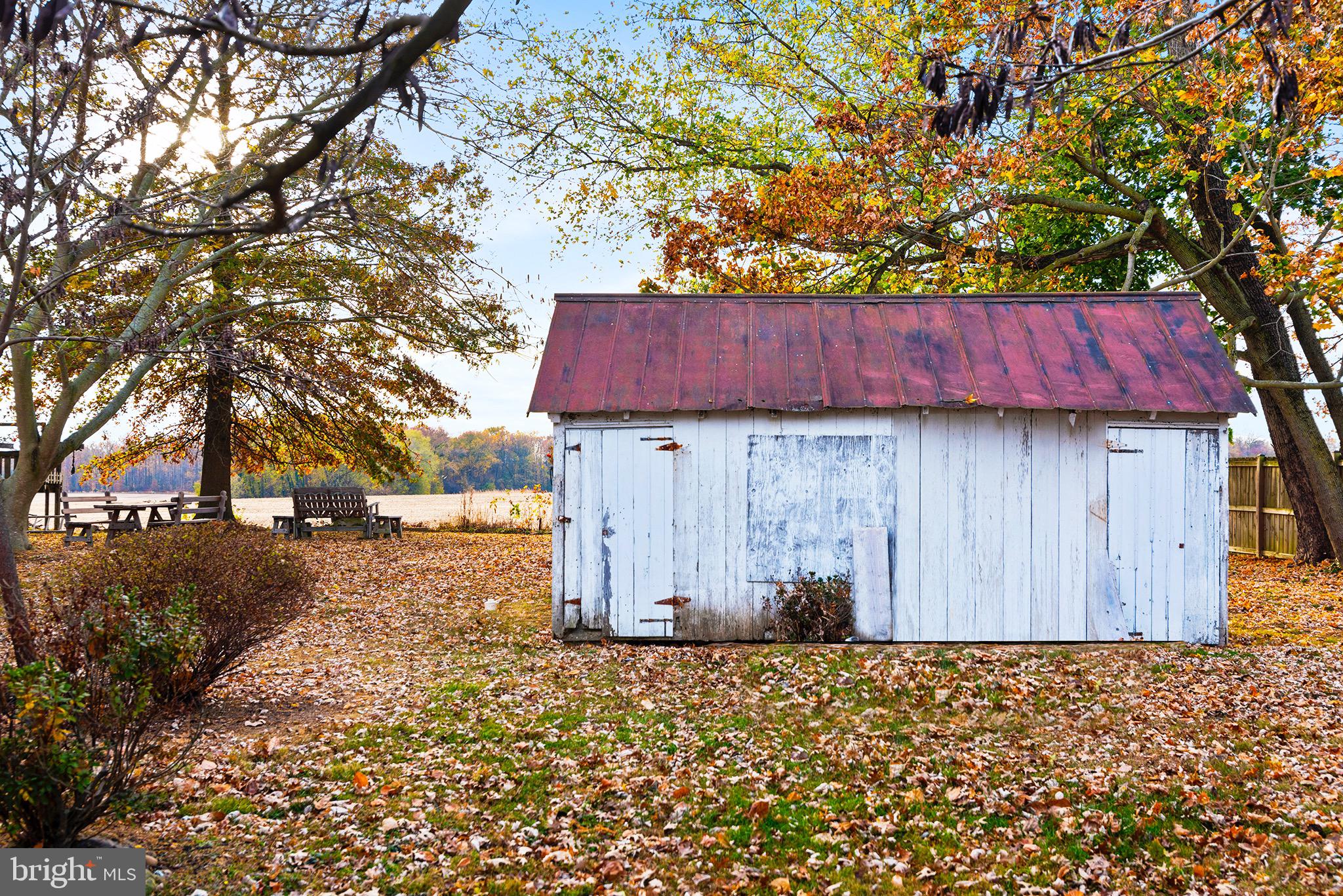 STILL POND - Residential