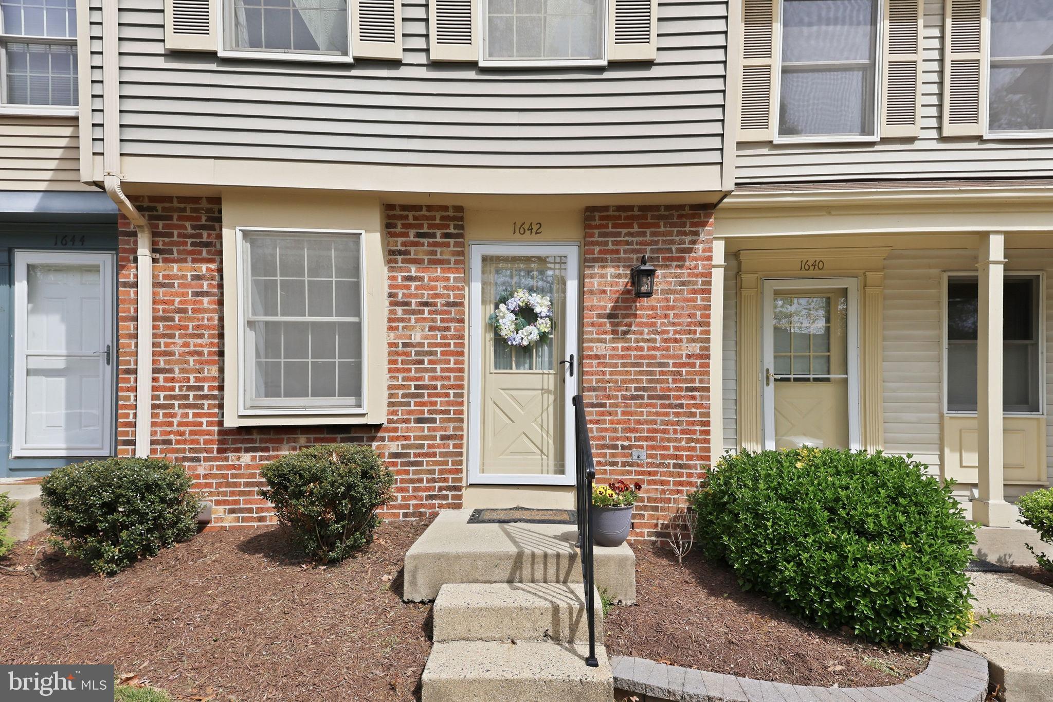 1642 DEVIL LANE