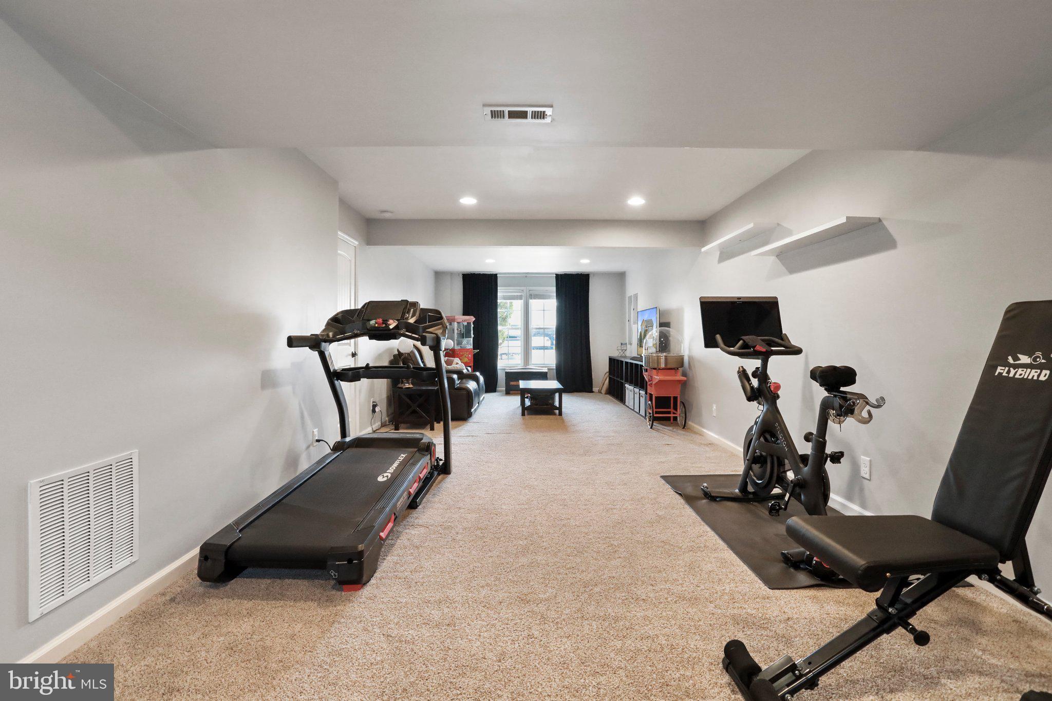 RED HILL - Residential