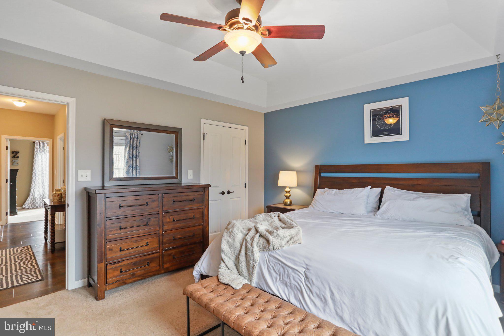 RED HILL - Residential