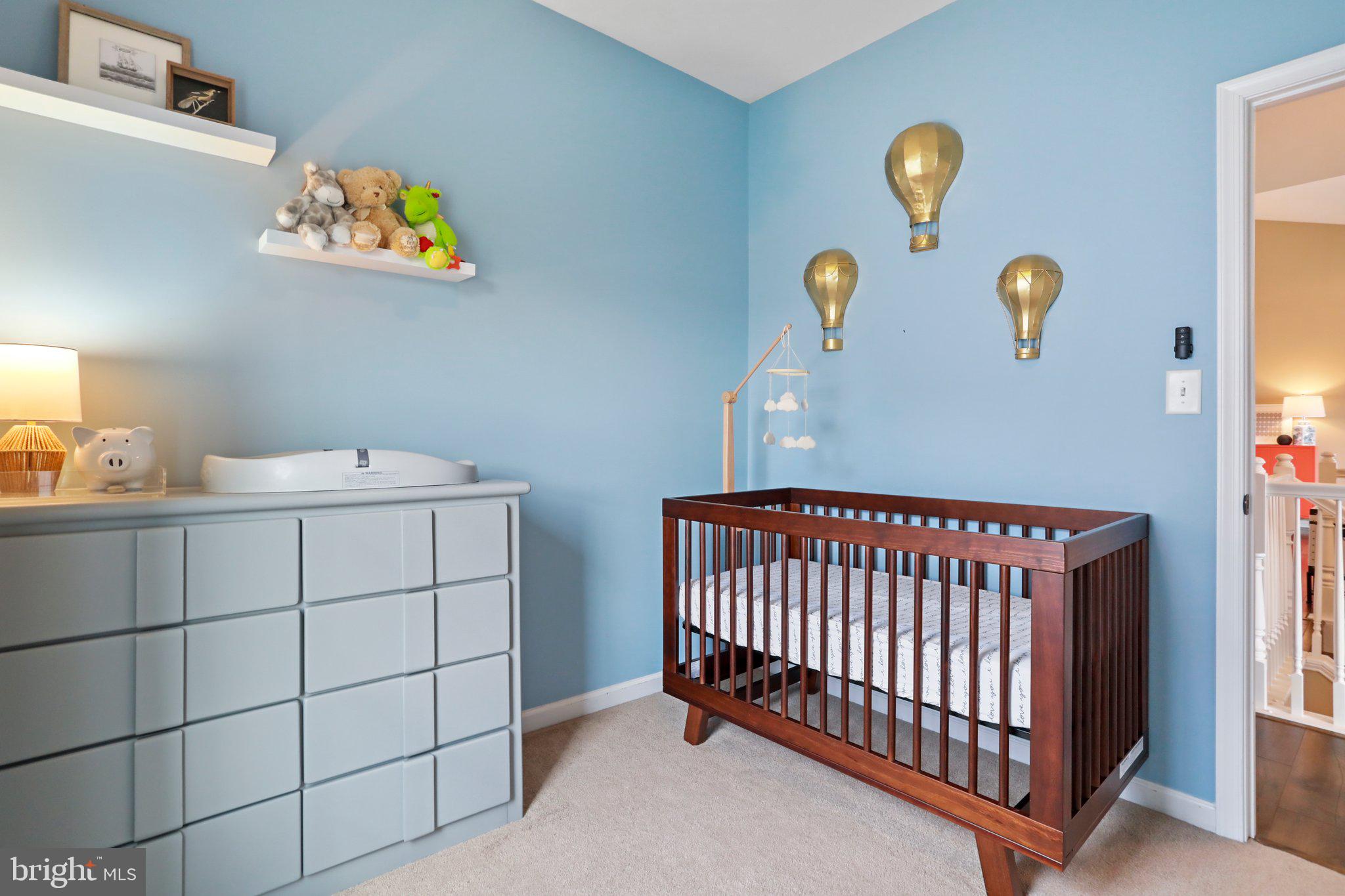 RED HILL - Residential