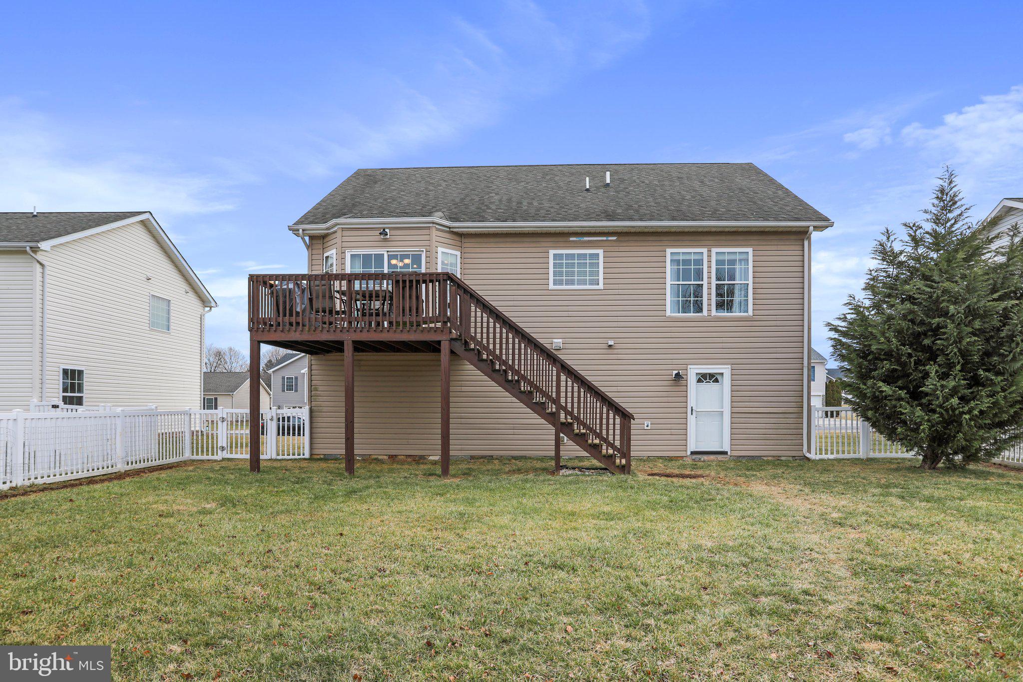 RED HILL - Residential